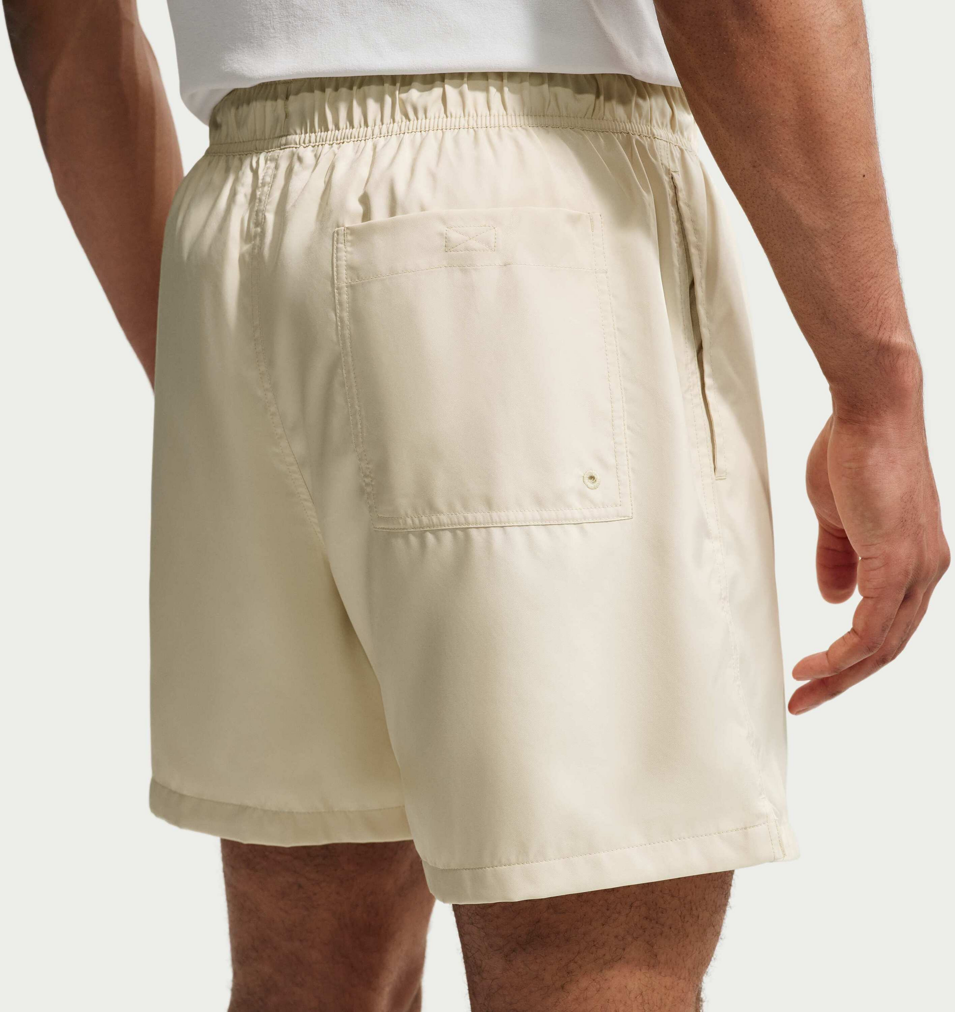 NIKE, Men's Woven Flow Shorts Club