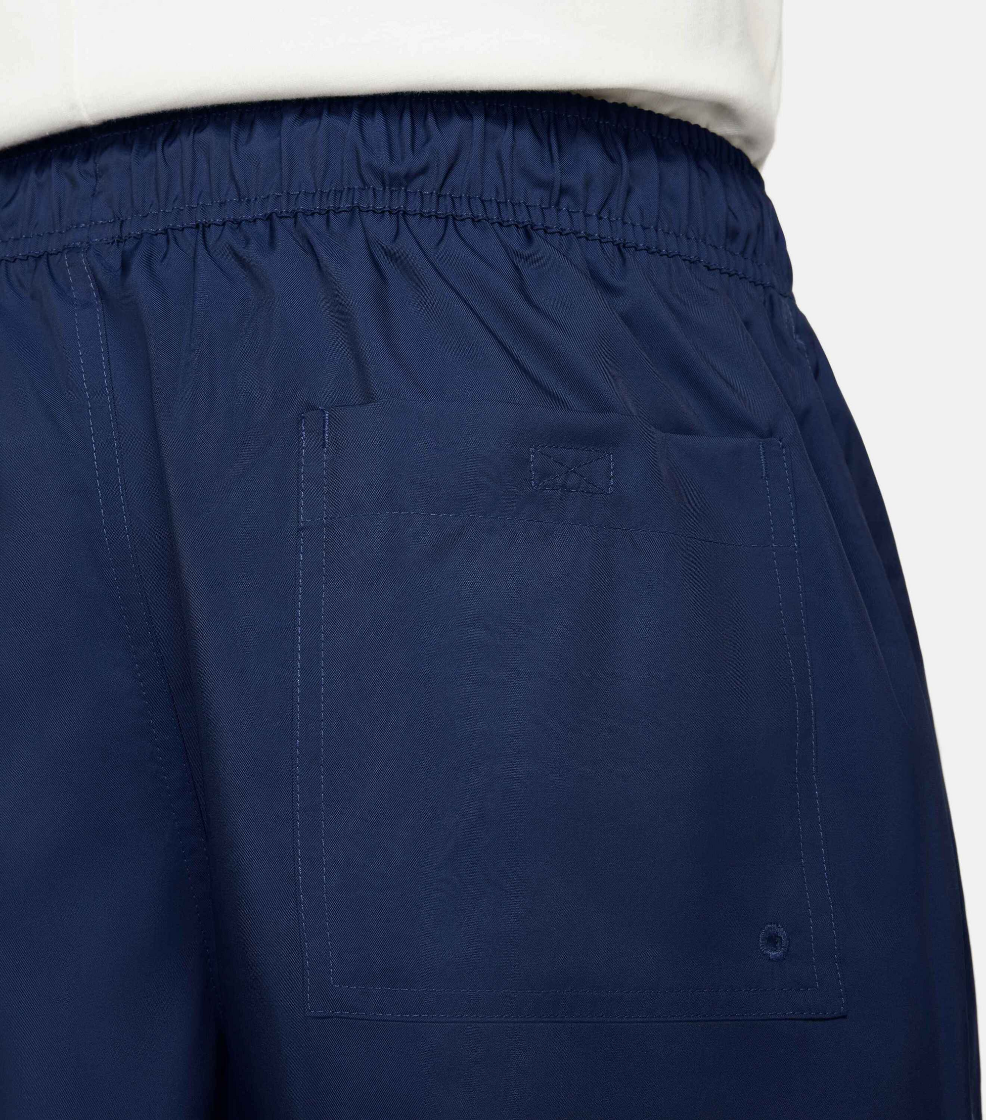 NIKE, Men's Woven Flow Shorts Club