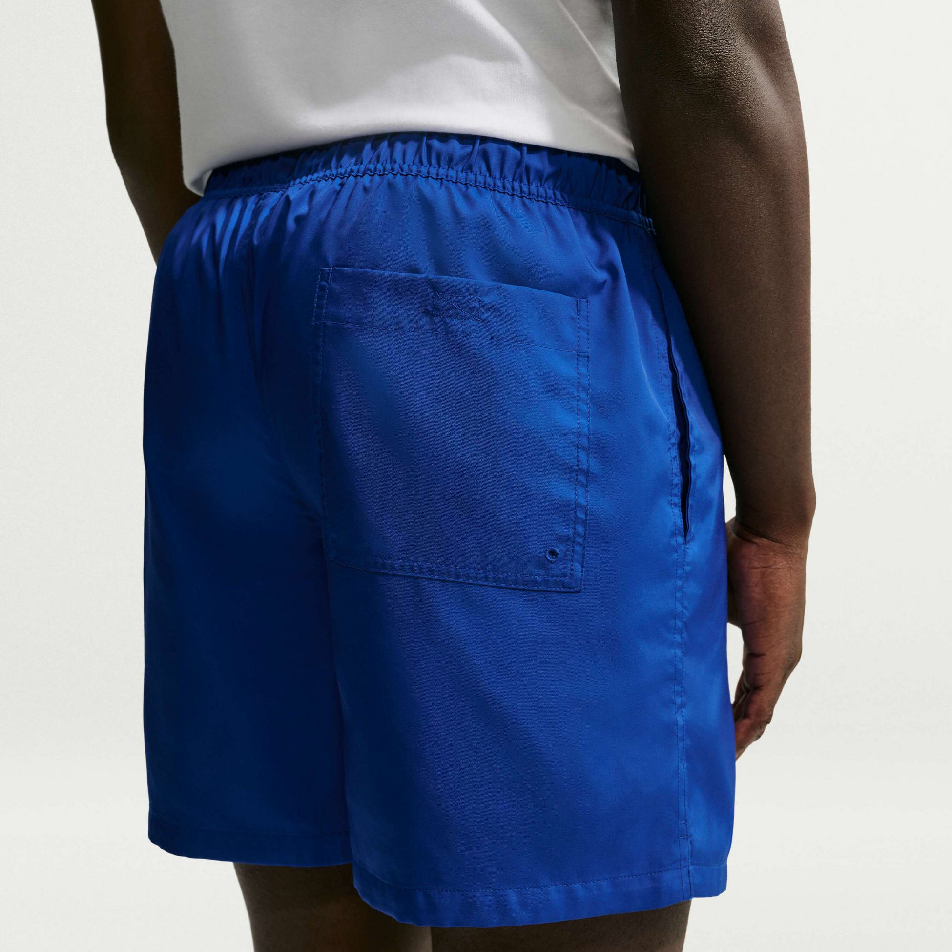 NIKE, Men's Woven Flow Shorts Club