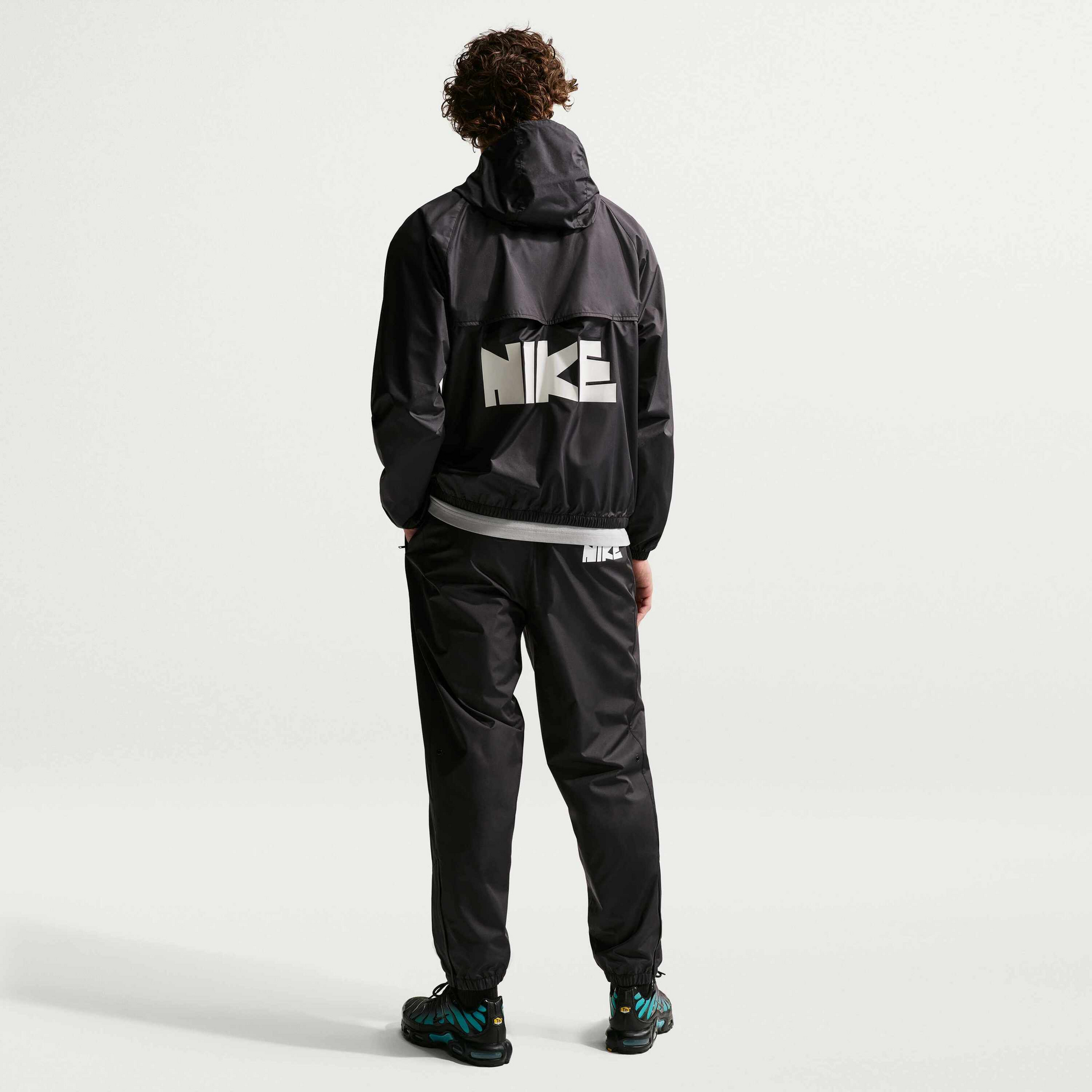 NIKE, Men's Woven Graphic Trousers Windrunner