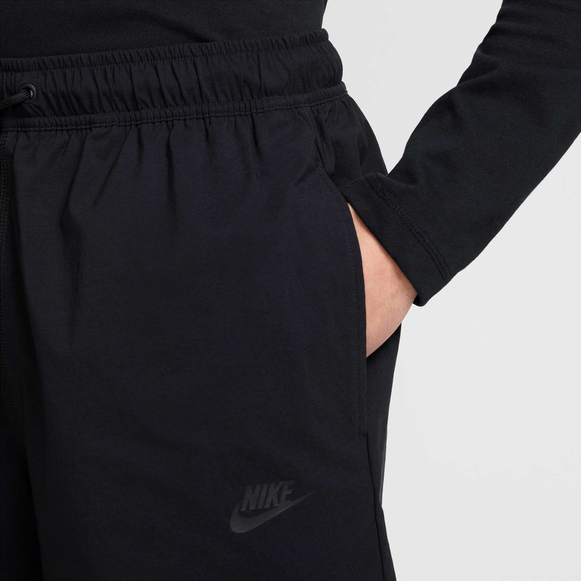 NIKE, Men's Woven Shorts Tech