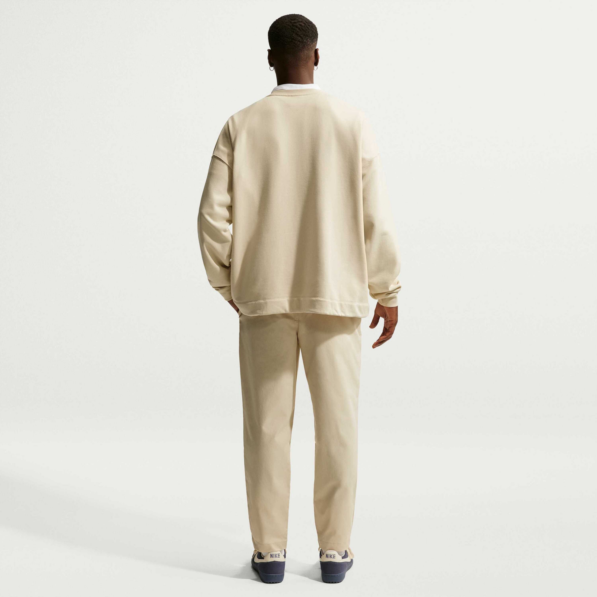 NIKE, Men's Woven Tapered Trousers Club