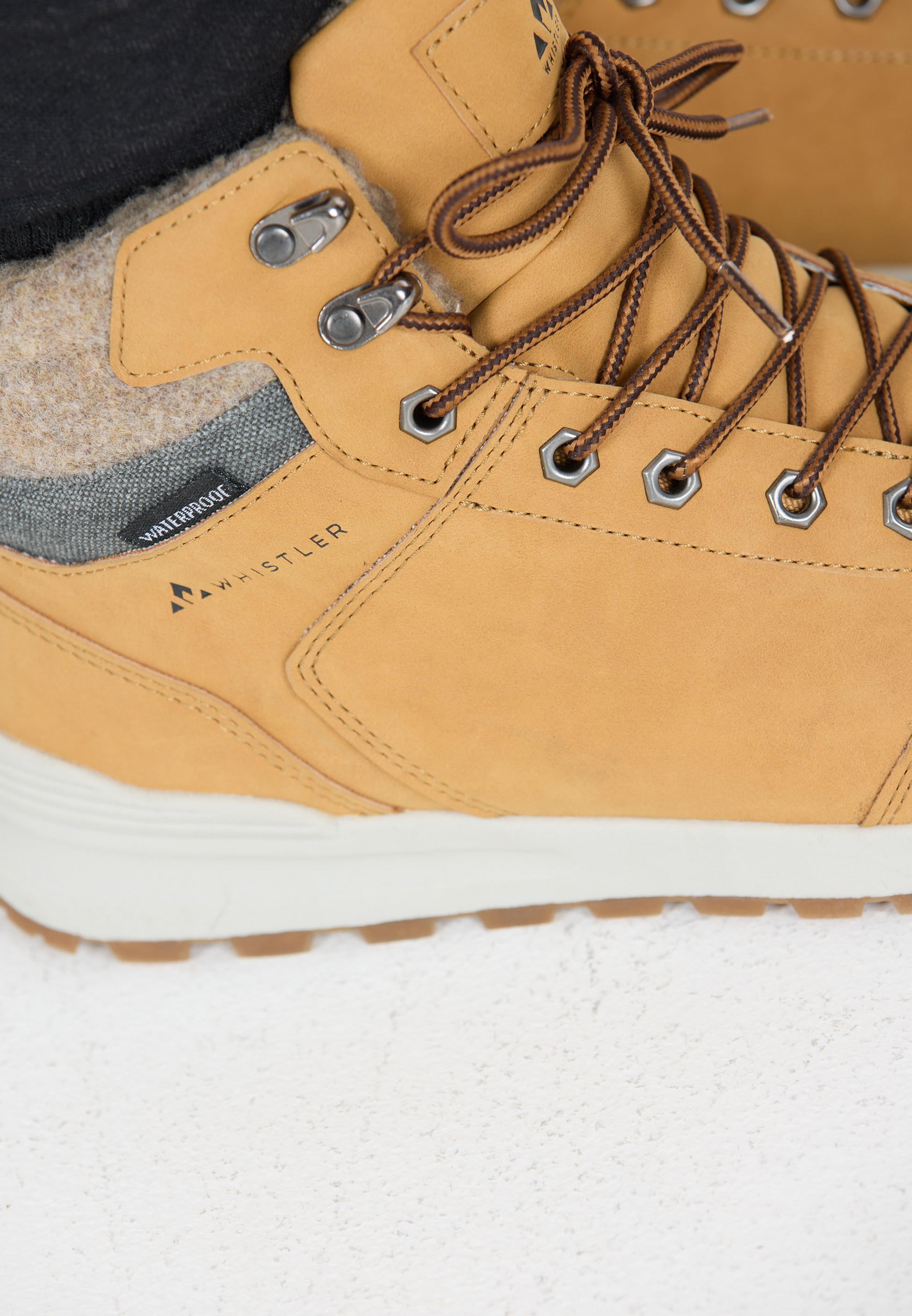 WHISTLER, Merotu Boots