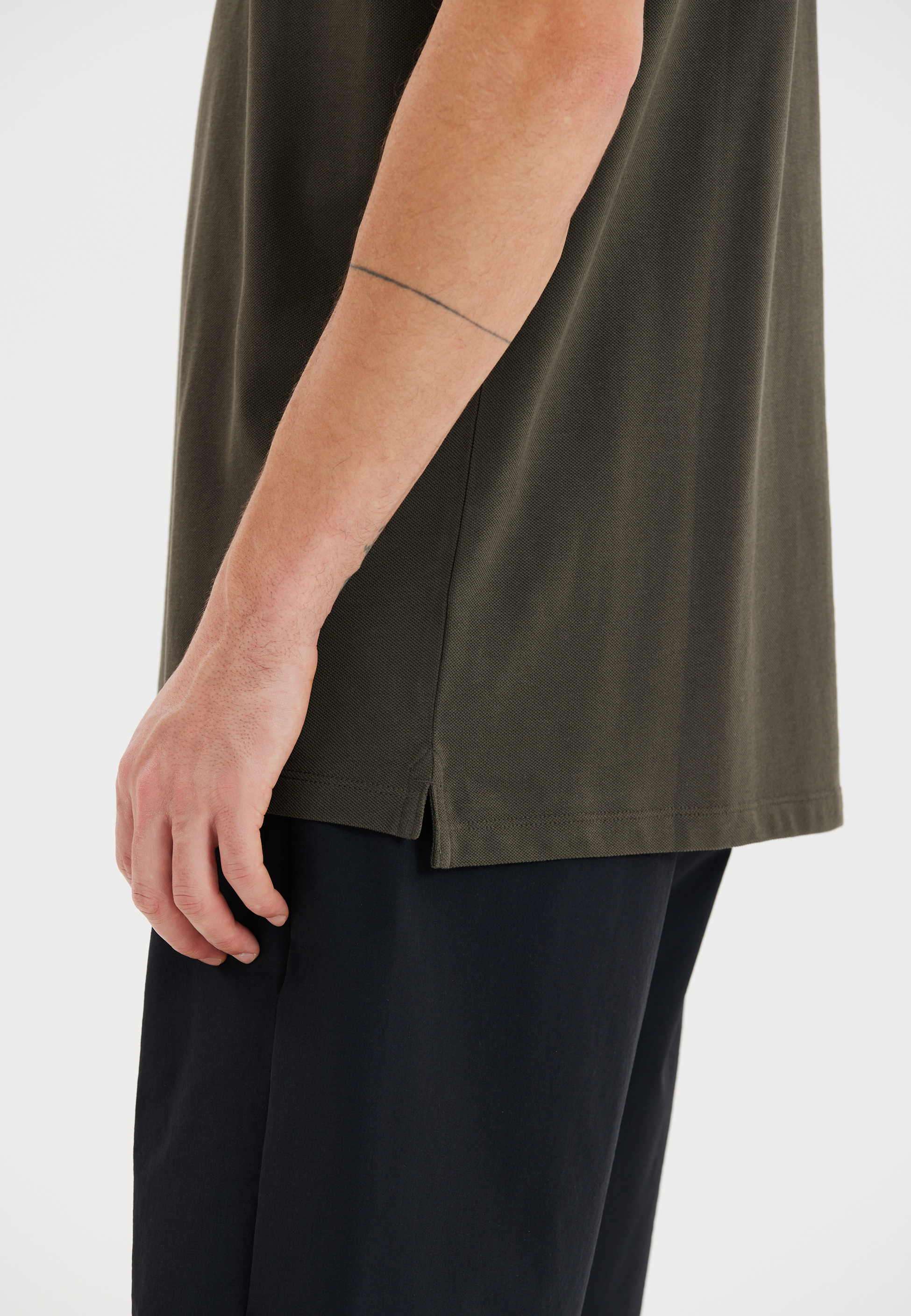 SOS, Monviso Polo Shirt