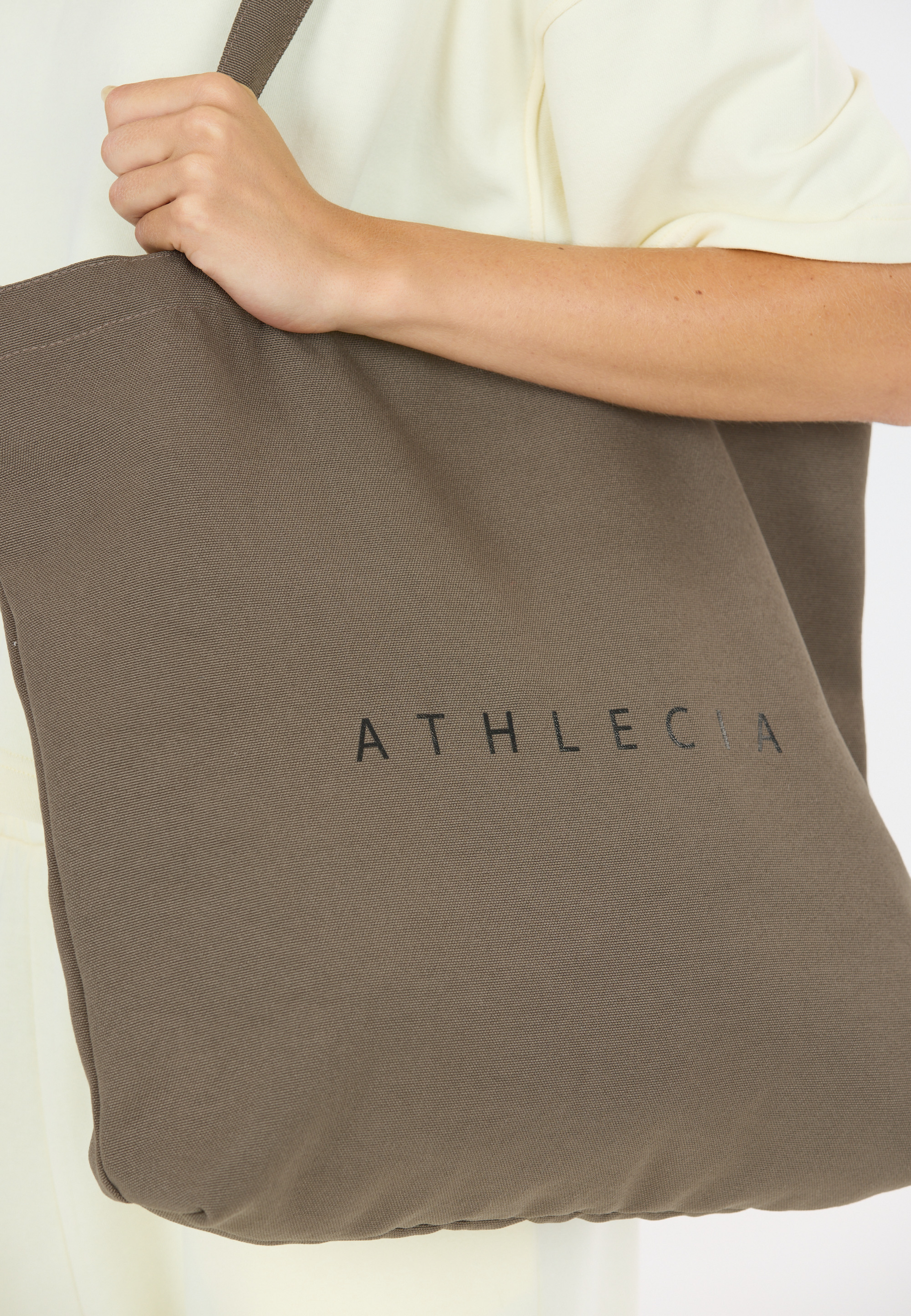 ATHLECIA, Morety