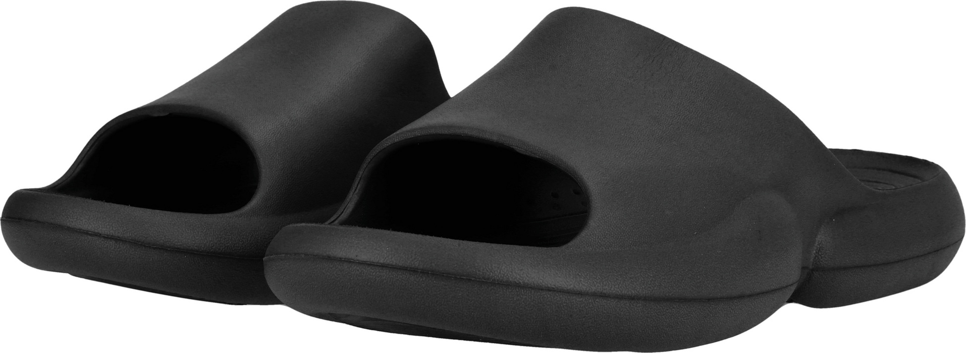 VIRTUS, Myles Sandal