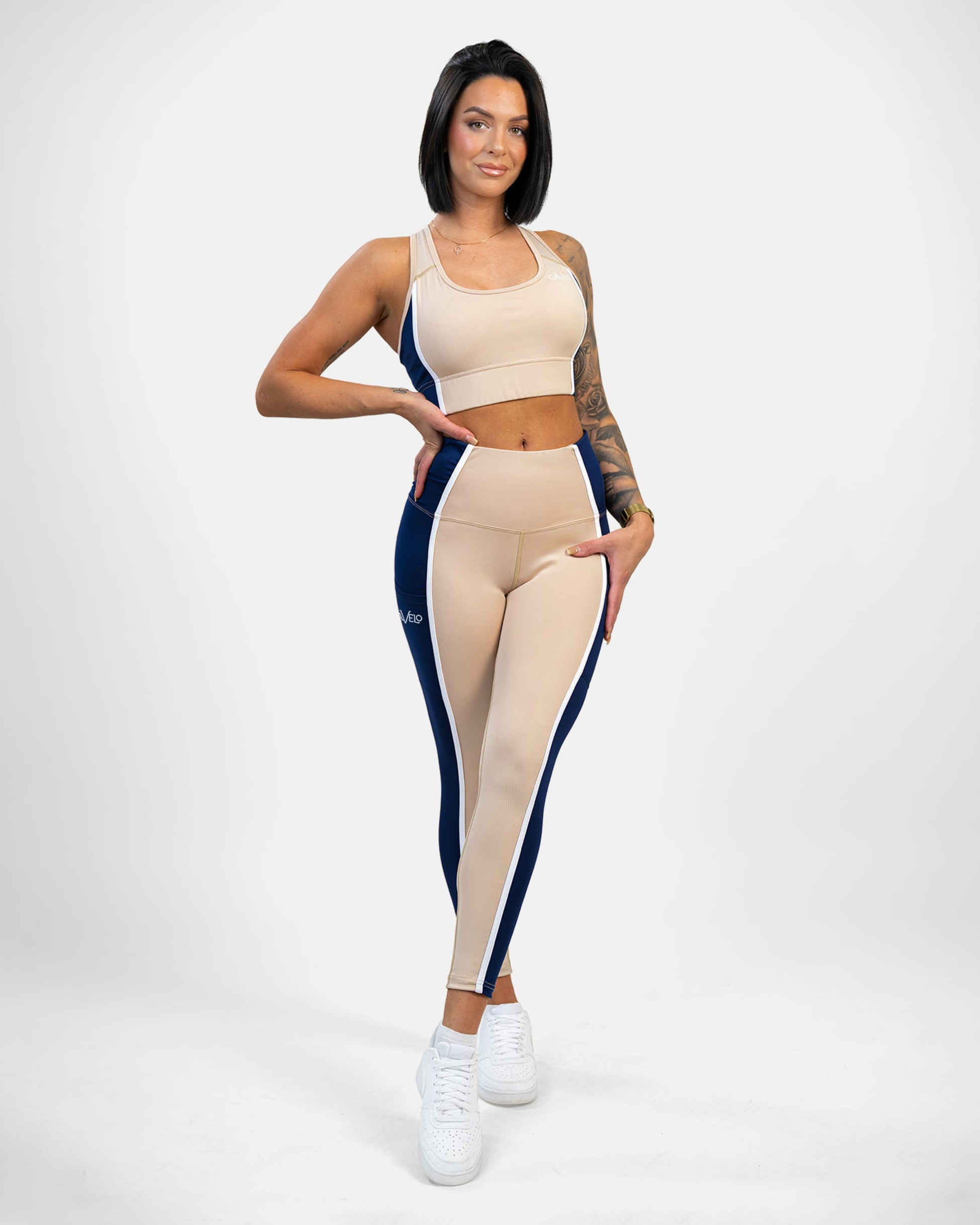 GAVELO, Noble Chic Sand Sports Bra