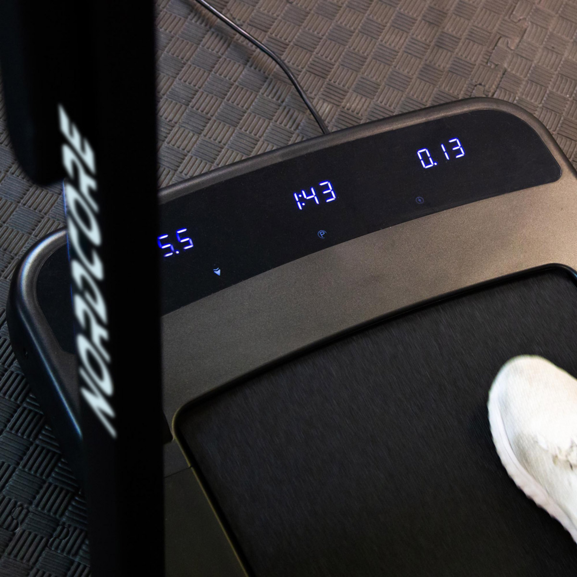 NORDCORE, Nordcore 2-in-1 Treadmill Core 2200