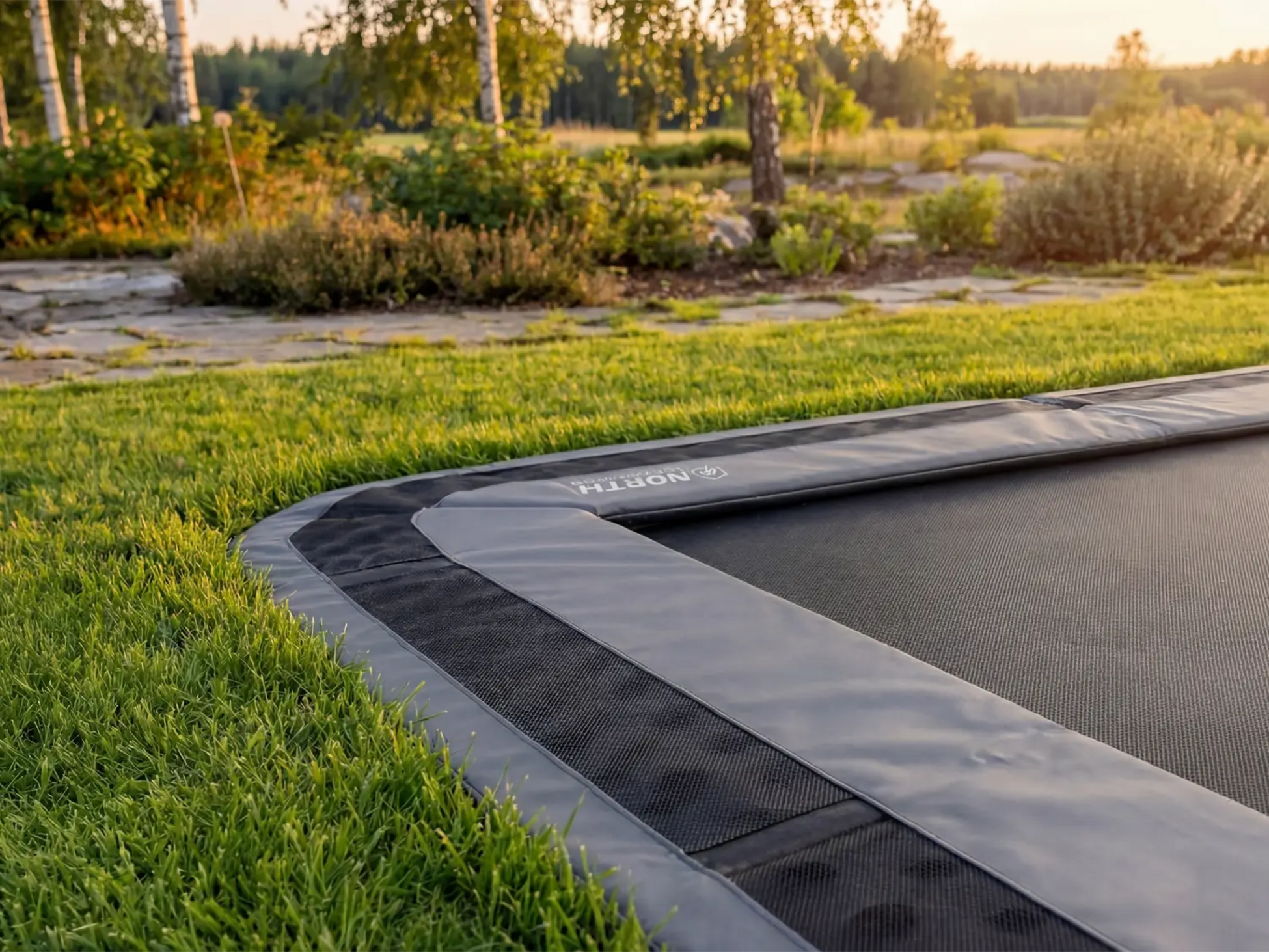 NORTH TRAMPOLINE, North In Ground Rctangular 300 + Safety Net