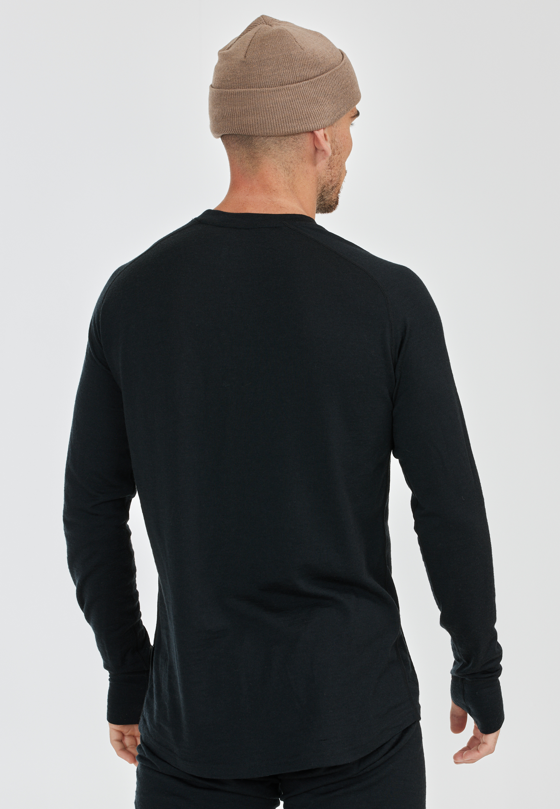 SOS, Nuuk Baselayer