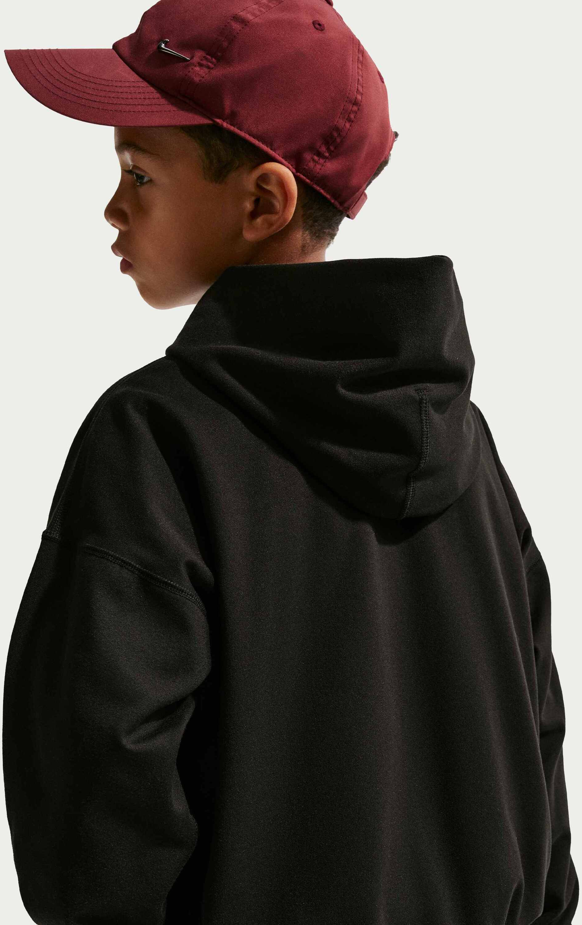 NIKE, Older Kids' (boys') Dri-fit Fleece Pullover Hoodie Pro