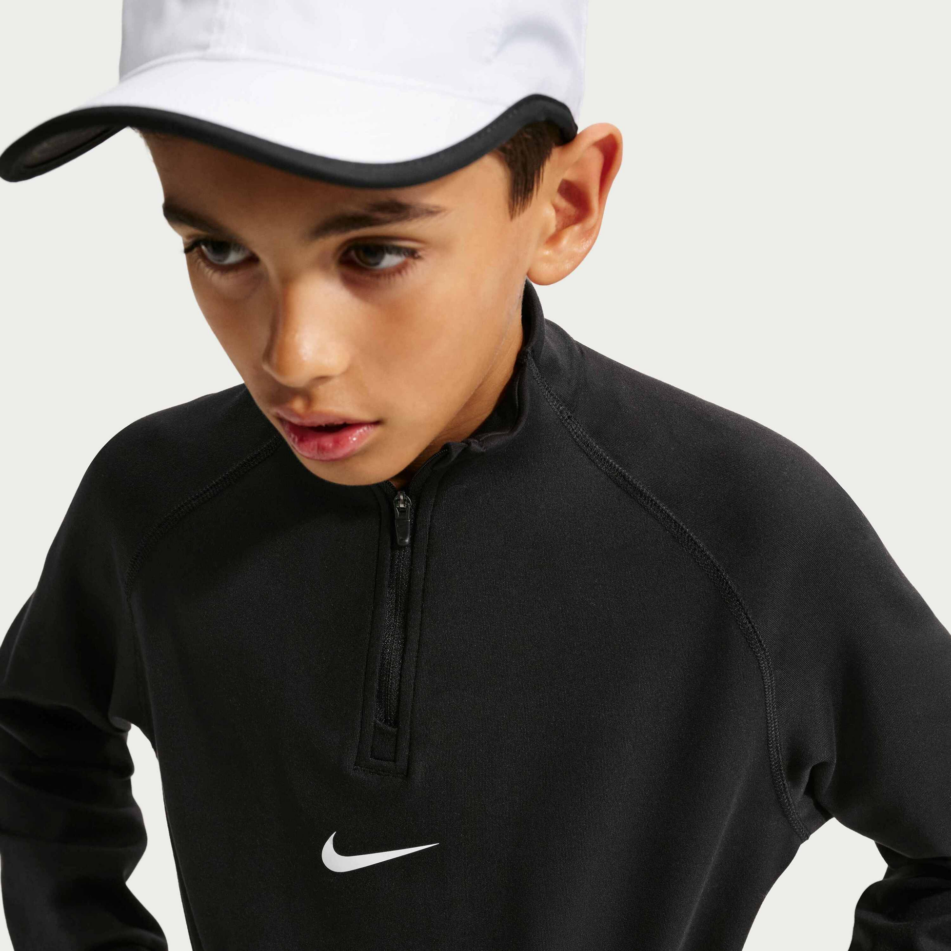 NIKE, Older Kids' (boys') Dri-fit Long-sleeve Mid Layer Training Top Pro