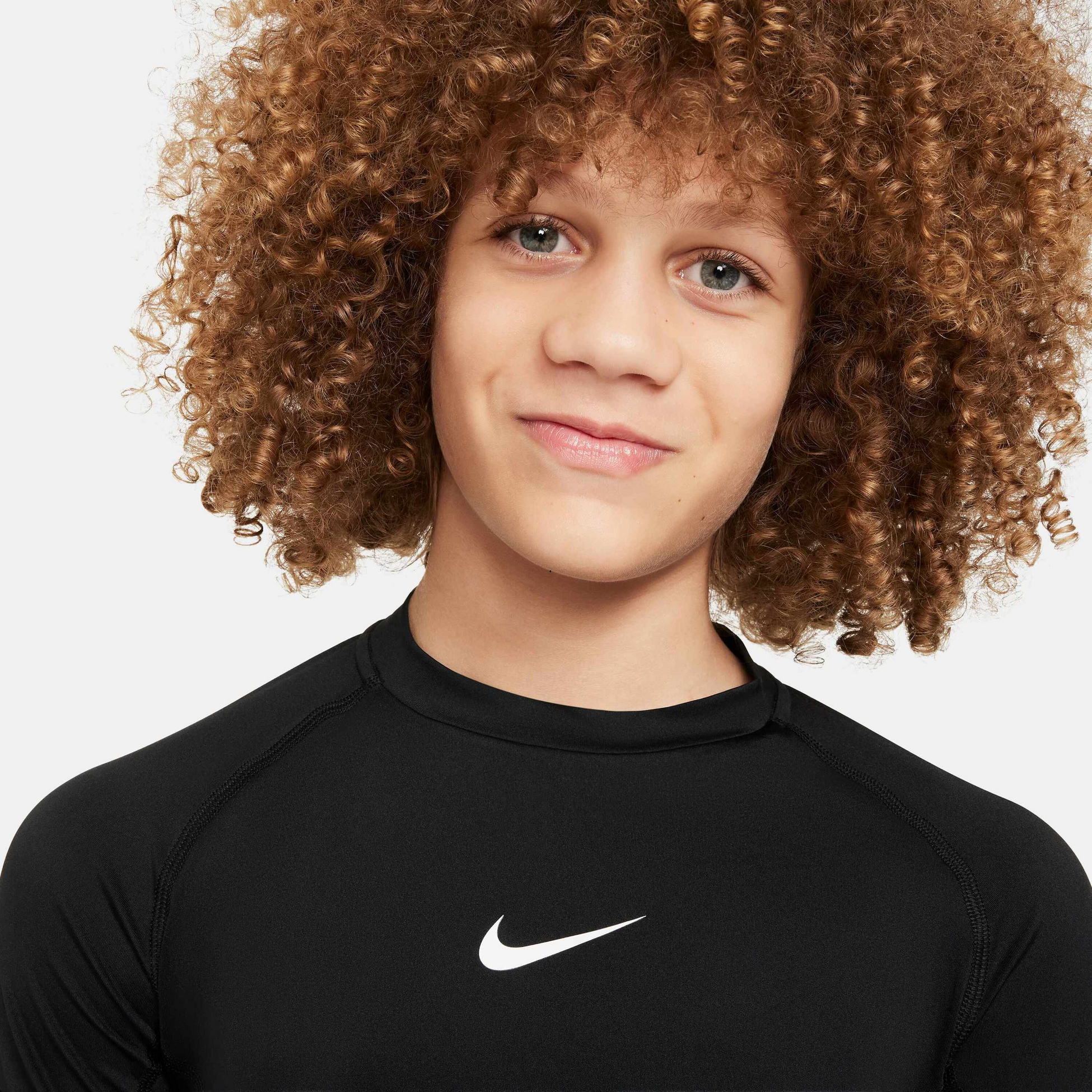 NIKE, Older Kids' (boys') Dri-fit Long-sleeve Top Pro