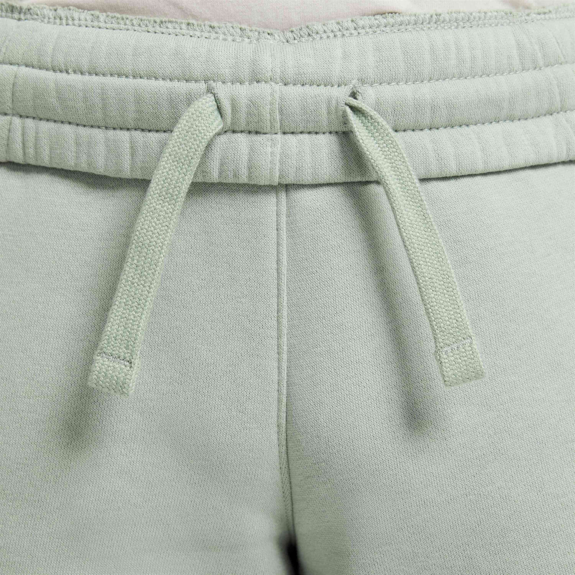 NIKE, Older Kids' (boys') Fleece Cargo Shorts Sportswear