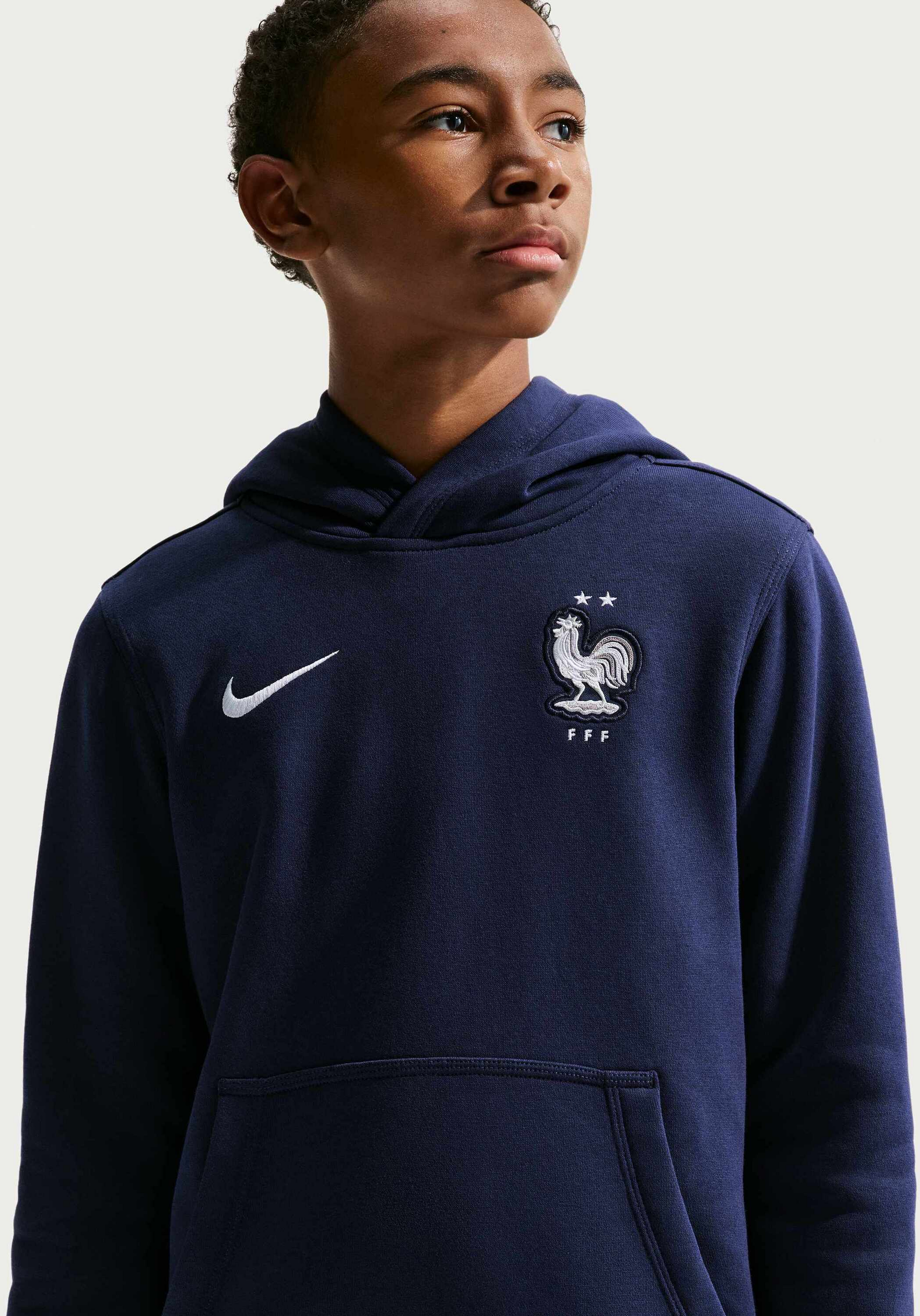 NIKE, Older Kids' (boys') Football Pullover Hoodie Fff Club