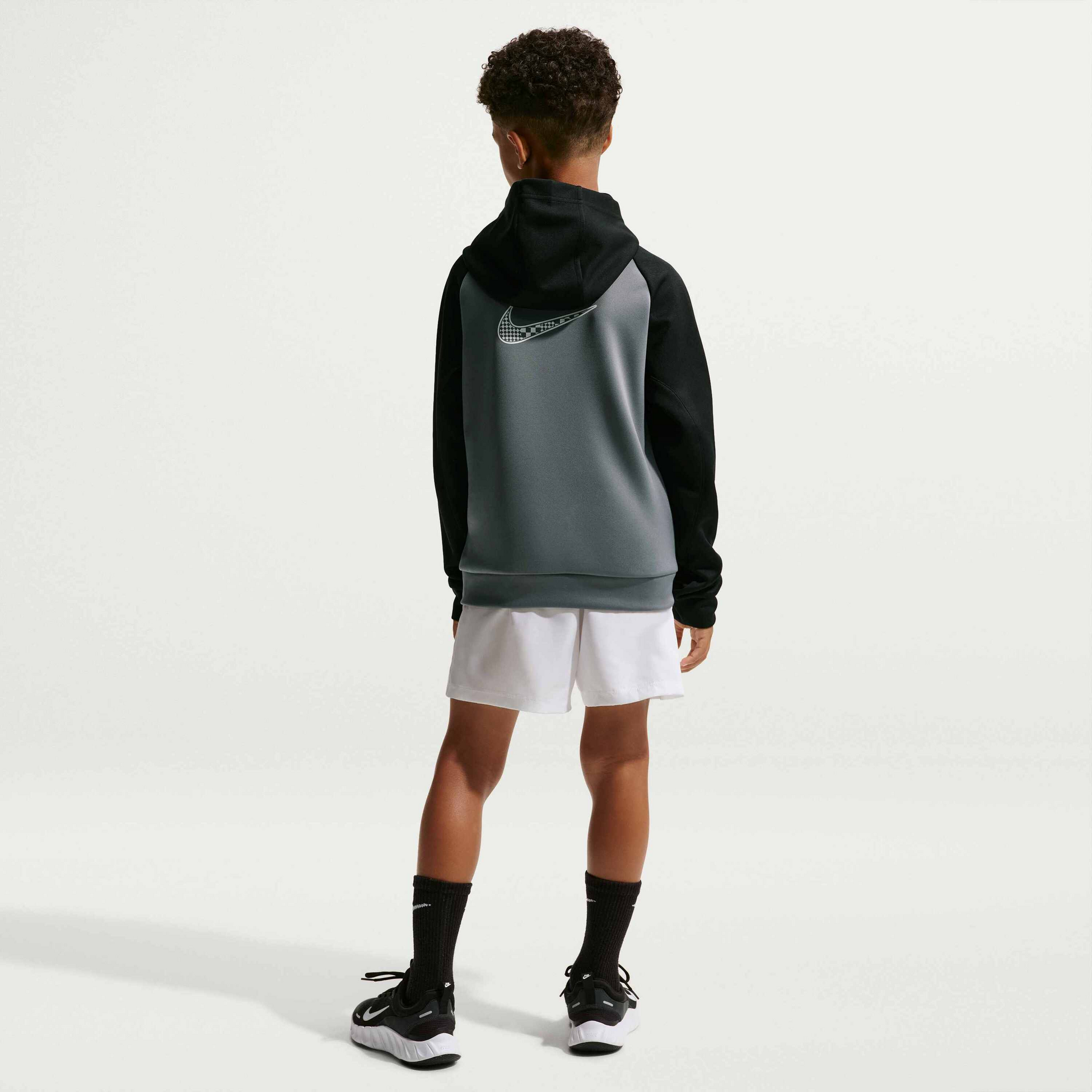 NIKE, Older Kids' (boys') Hoodie Multi Renew