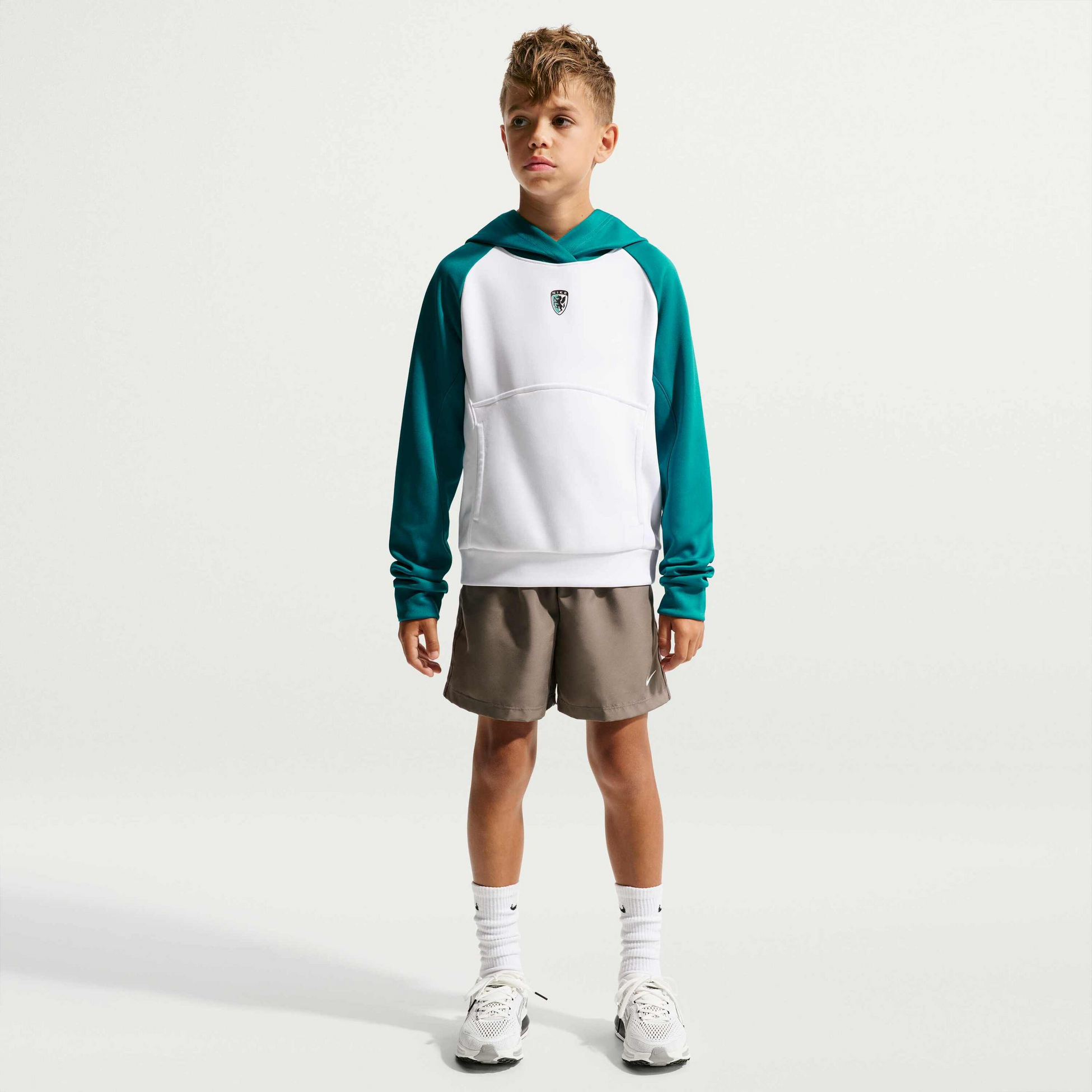 NIKE, Older Kids' (boys') Hoodie Multi Renew