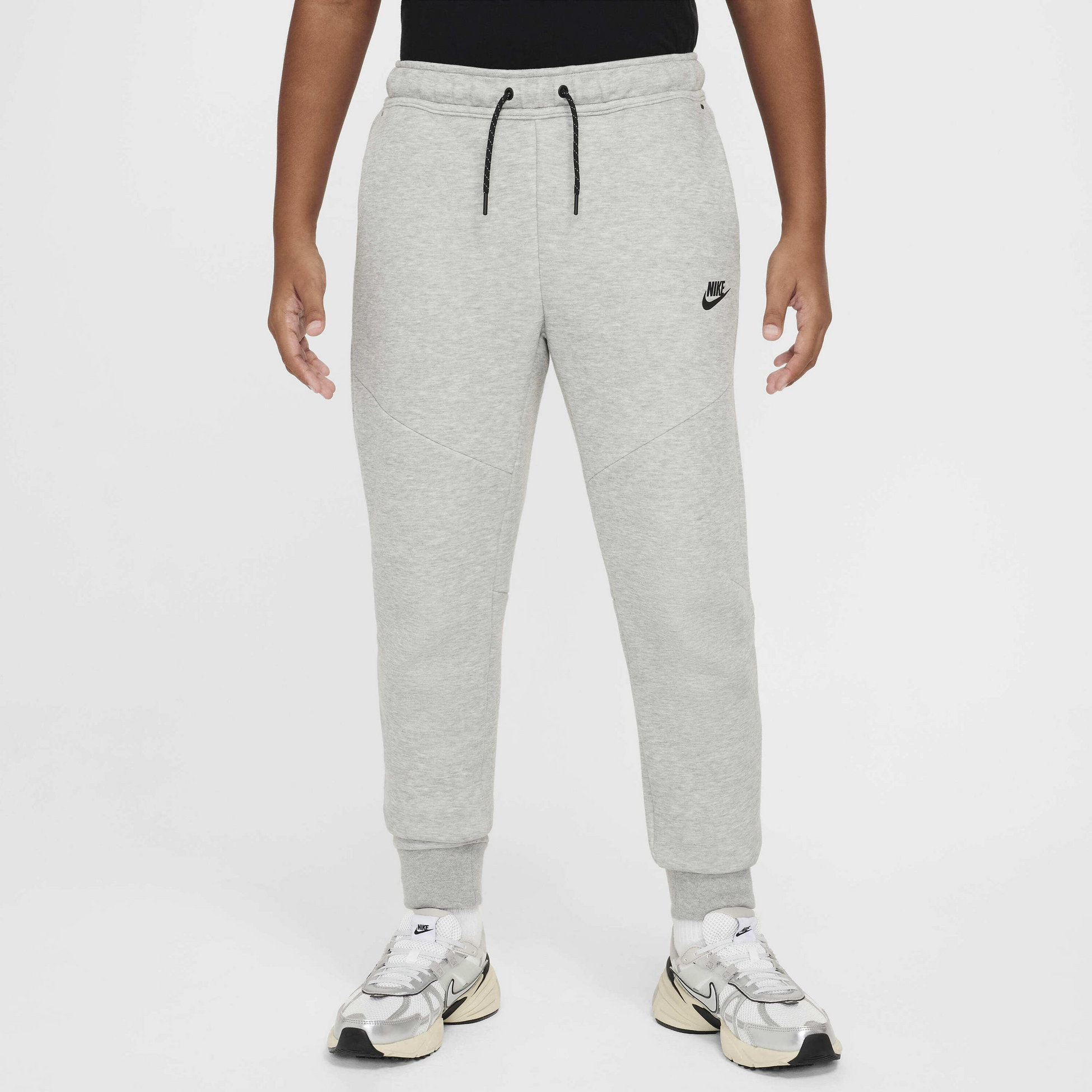 NIKE, Older Kids' (boys') Joggers Sportswear Tech Fleece
