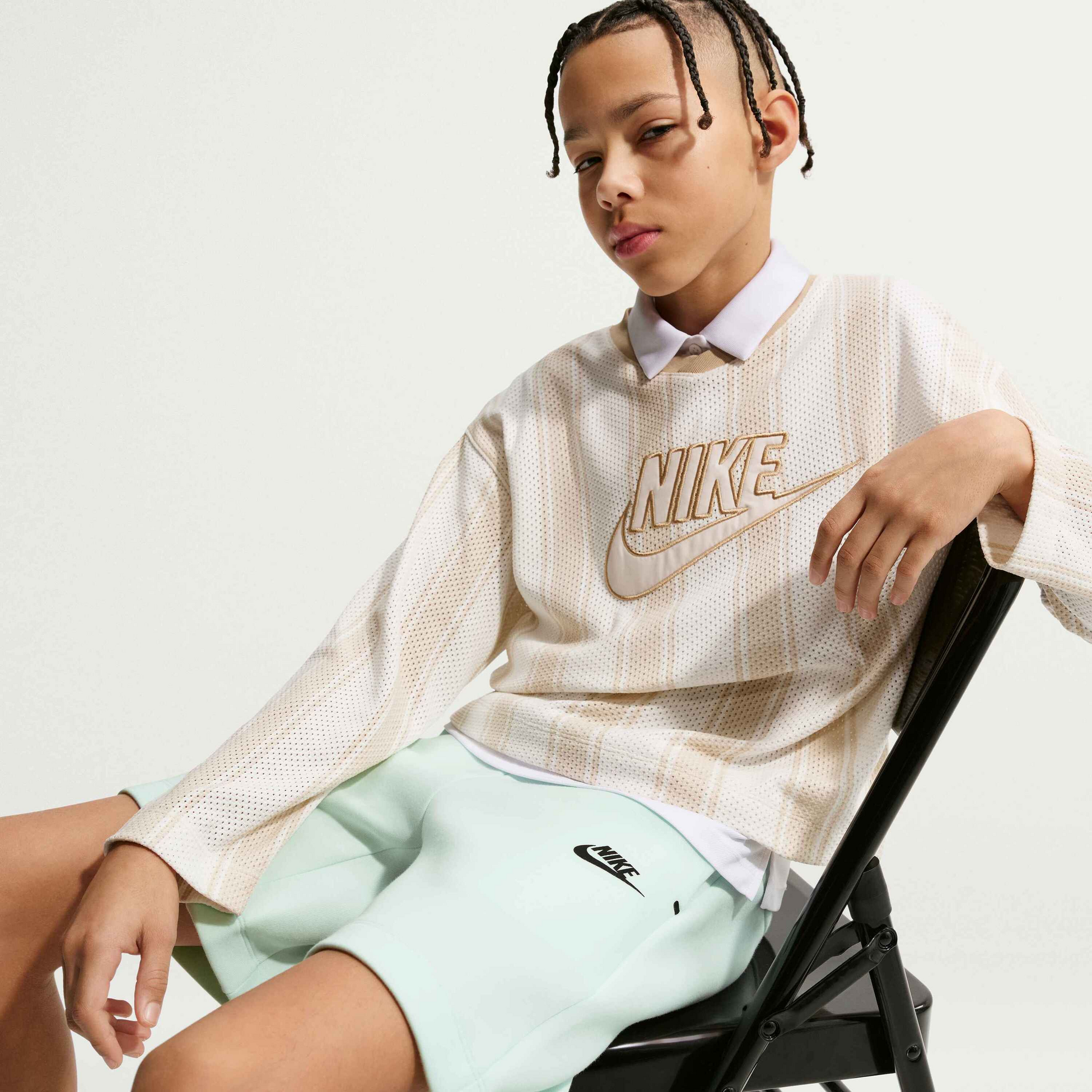 NIKE, Older Kids' (boys') Shorts Sportswear Tech Fleece