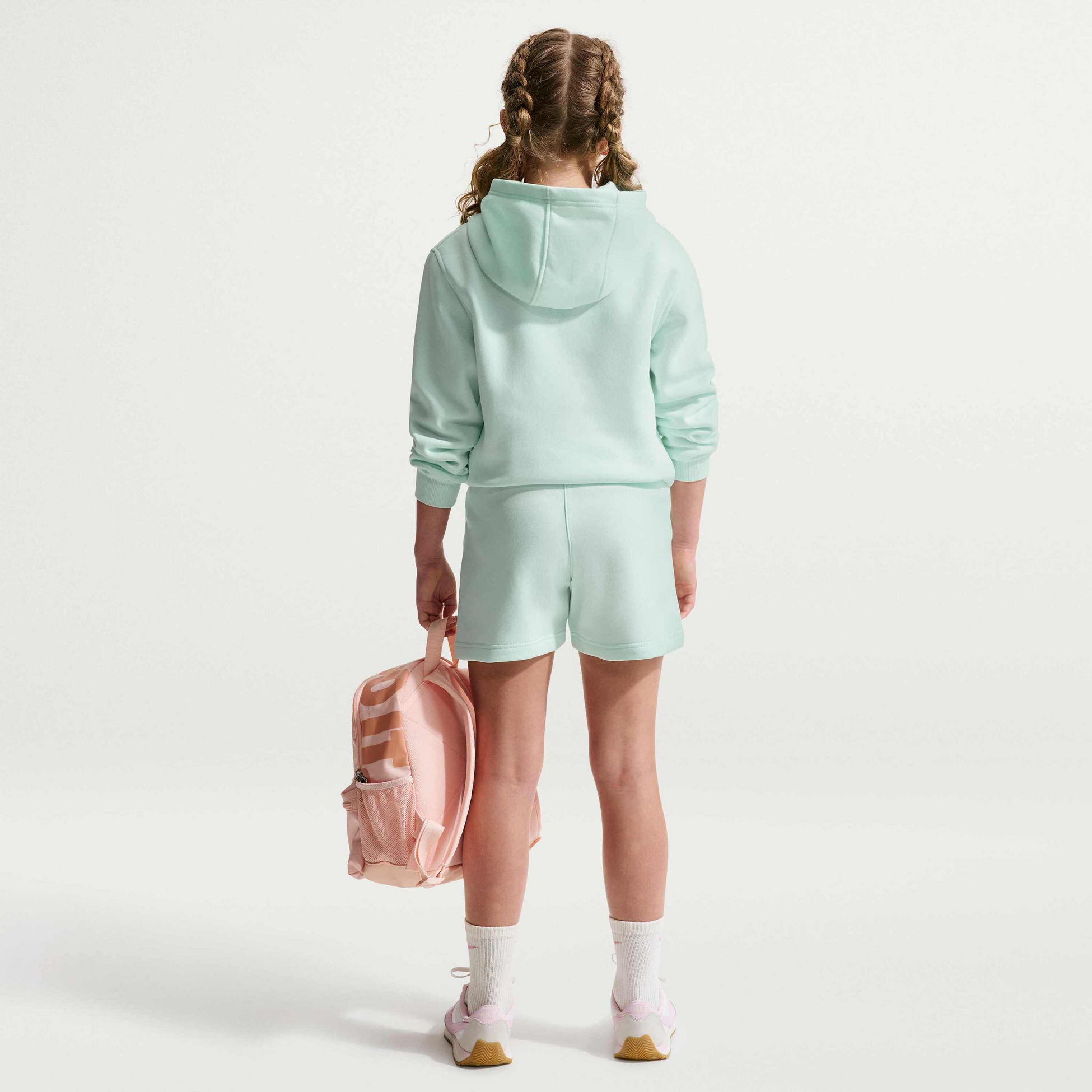 NIKE, Older Kids' (girls') 13cm (approx.) French Terry Shorts Sportswear Club Fleece