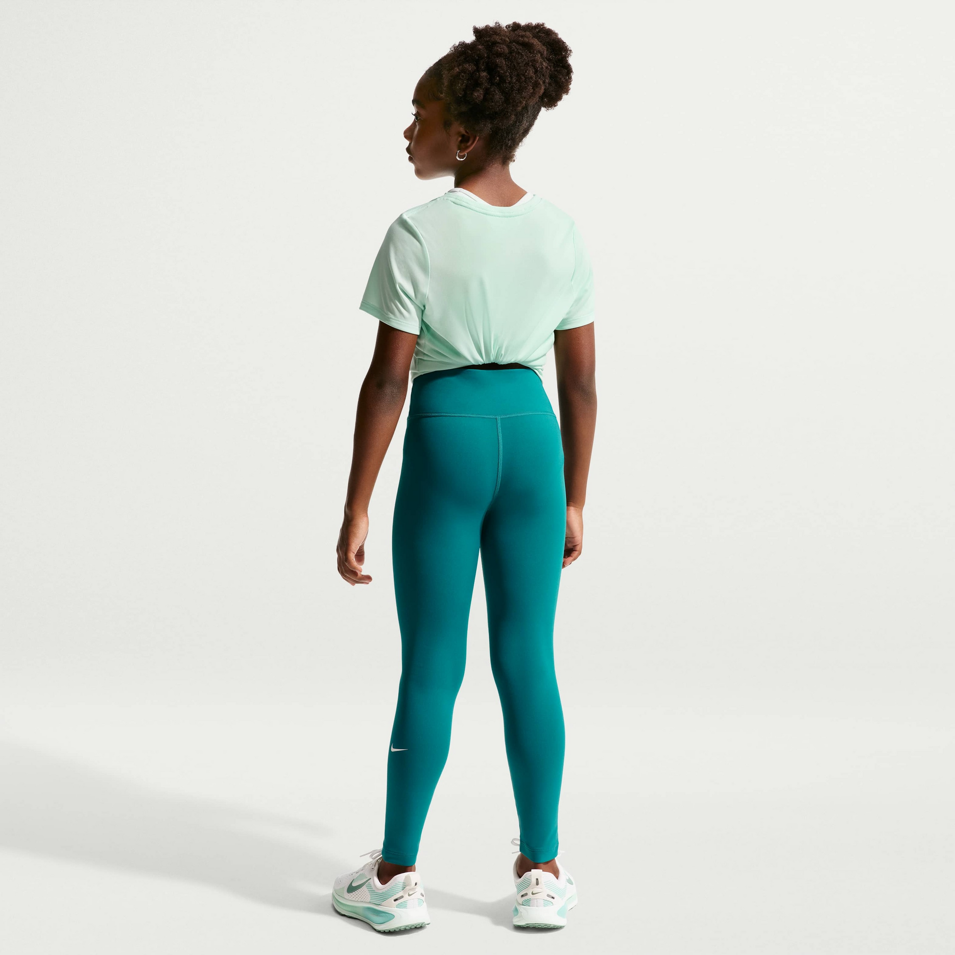 NIKE, Older Kids' (girls') Dri-fit High-waisted Leggings One