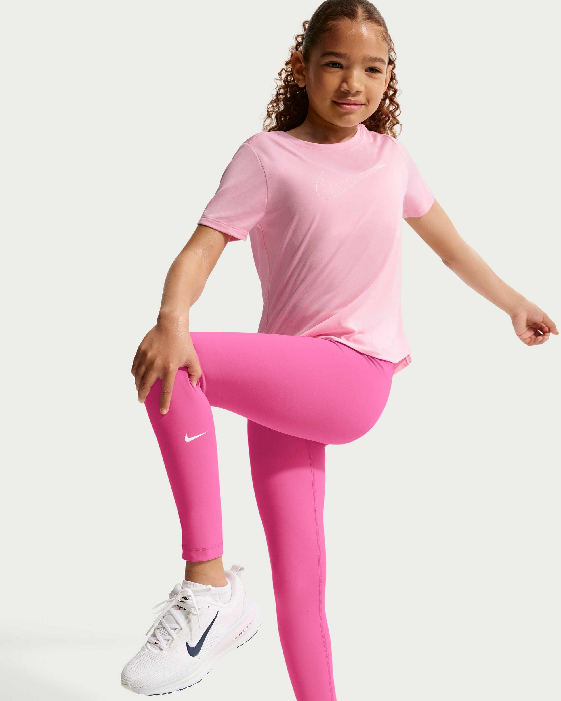 NIKE, Older Kids' (girls') Dri-fit High-waisted Leggings One