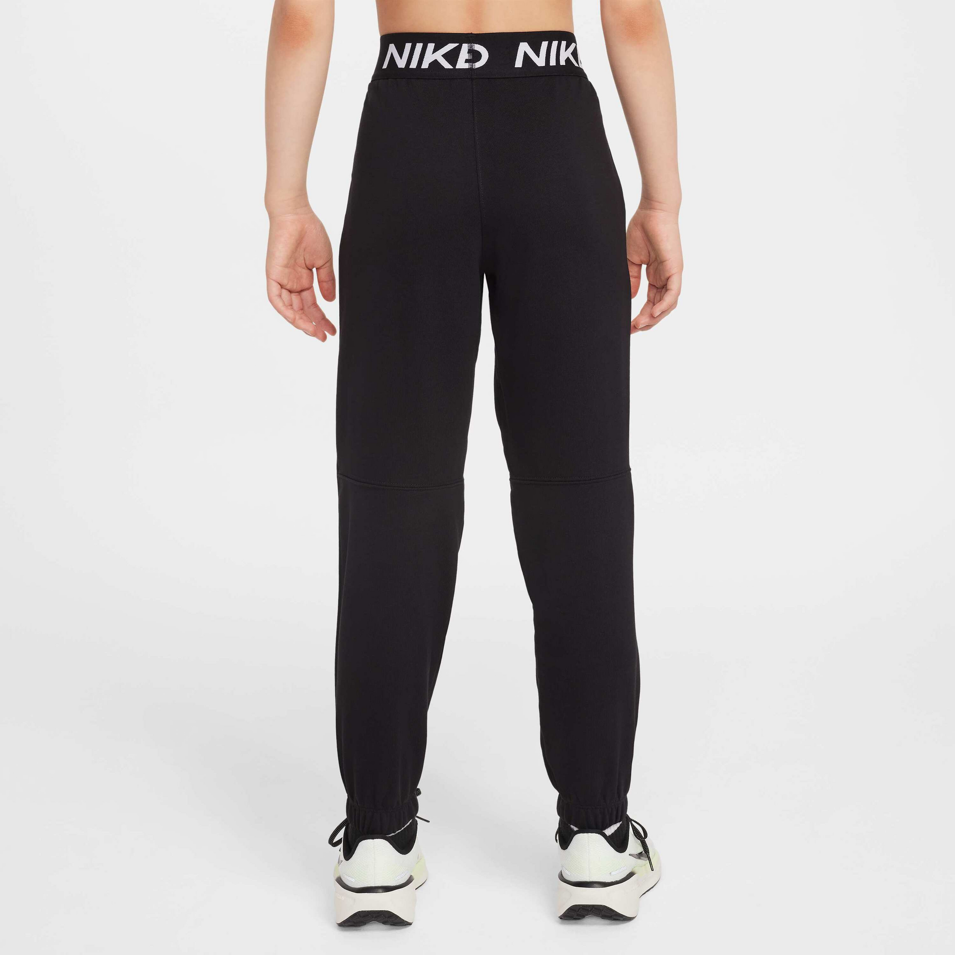 NIKE, Older Kids' (girls') Dri-fit Joggers Pro Fleece