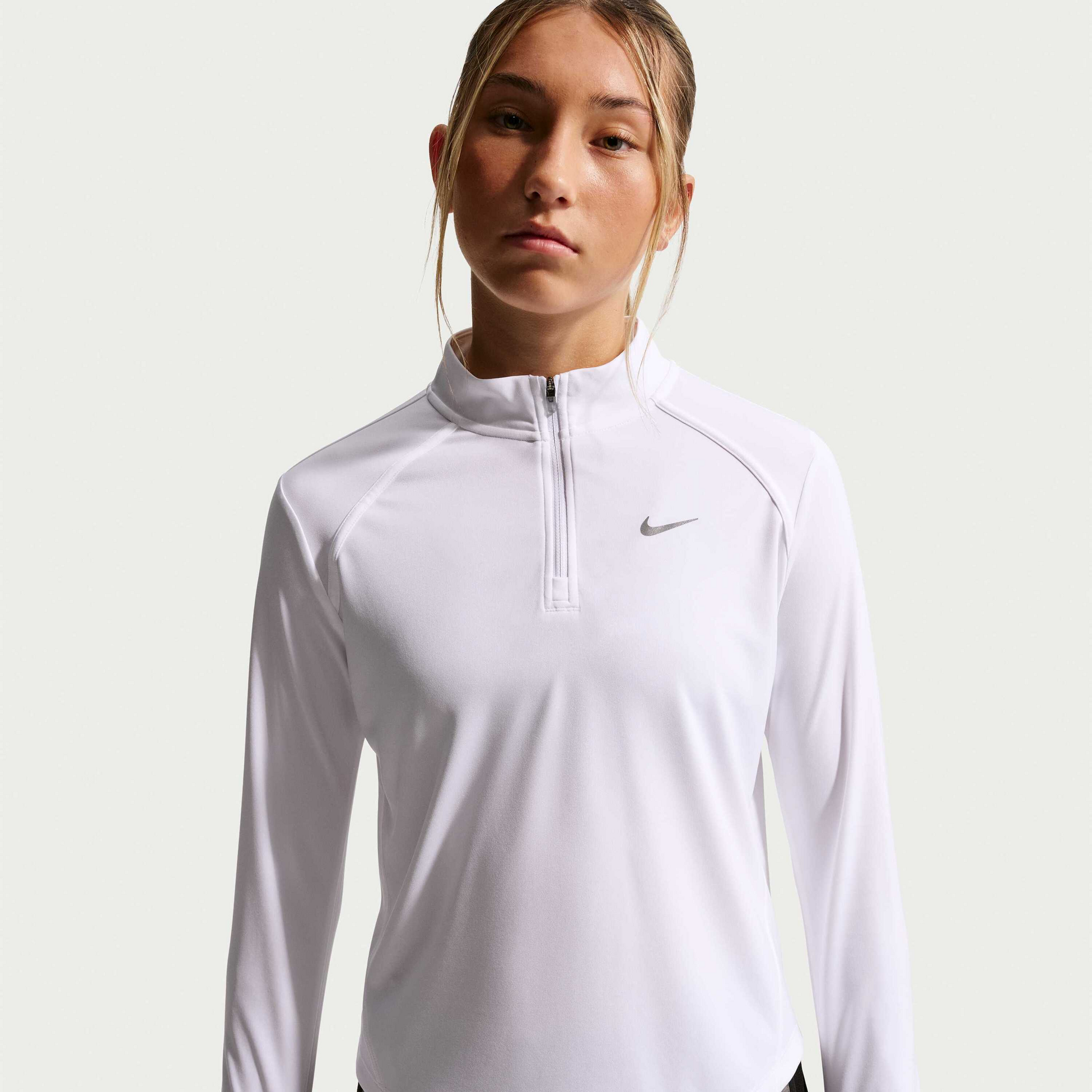 NIKE, Older Kids' (girls') Dri-fit Long-sleeve Half-zip Top Tempo