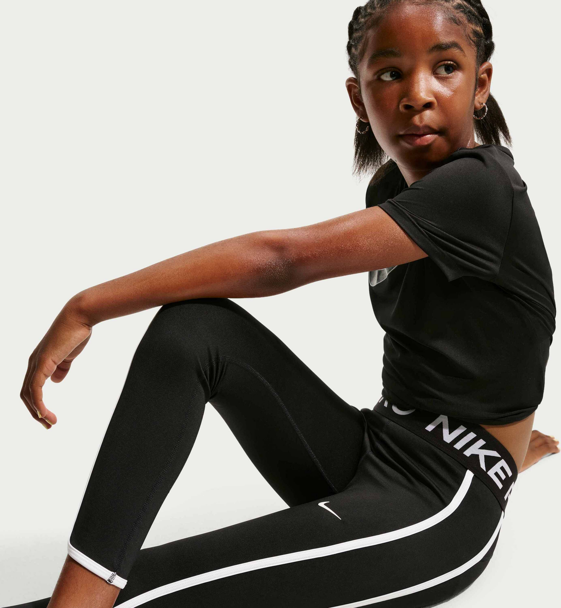 NIKE, Older Kids' (girls') Full-length Leggings Pro