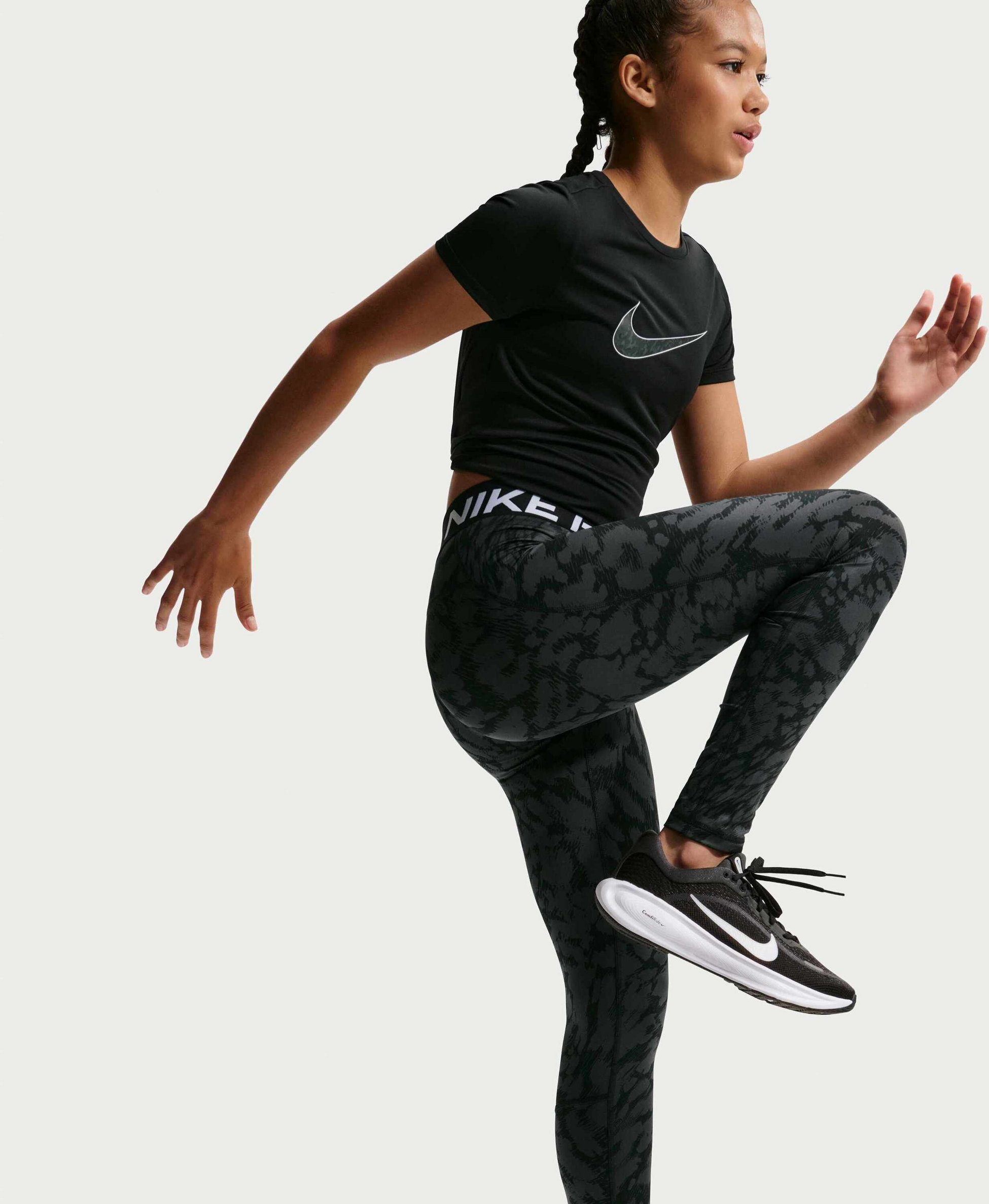 NIKE, Older Kids' (girls') Leggings Pro
