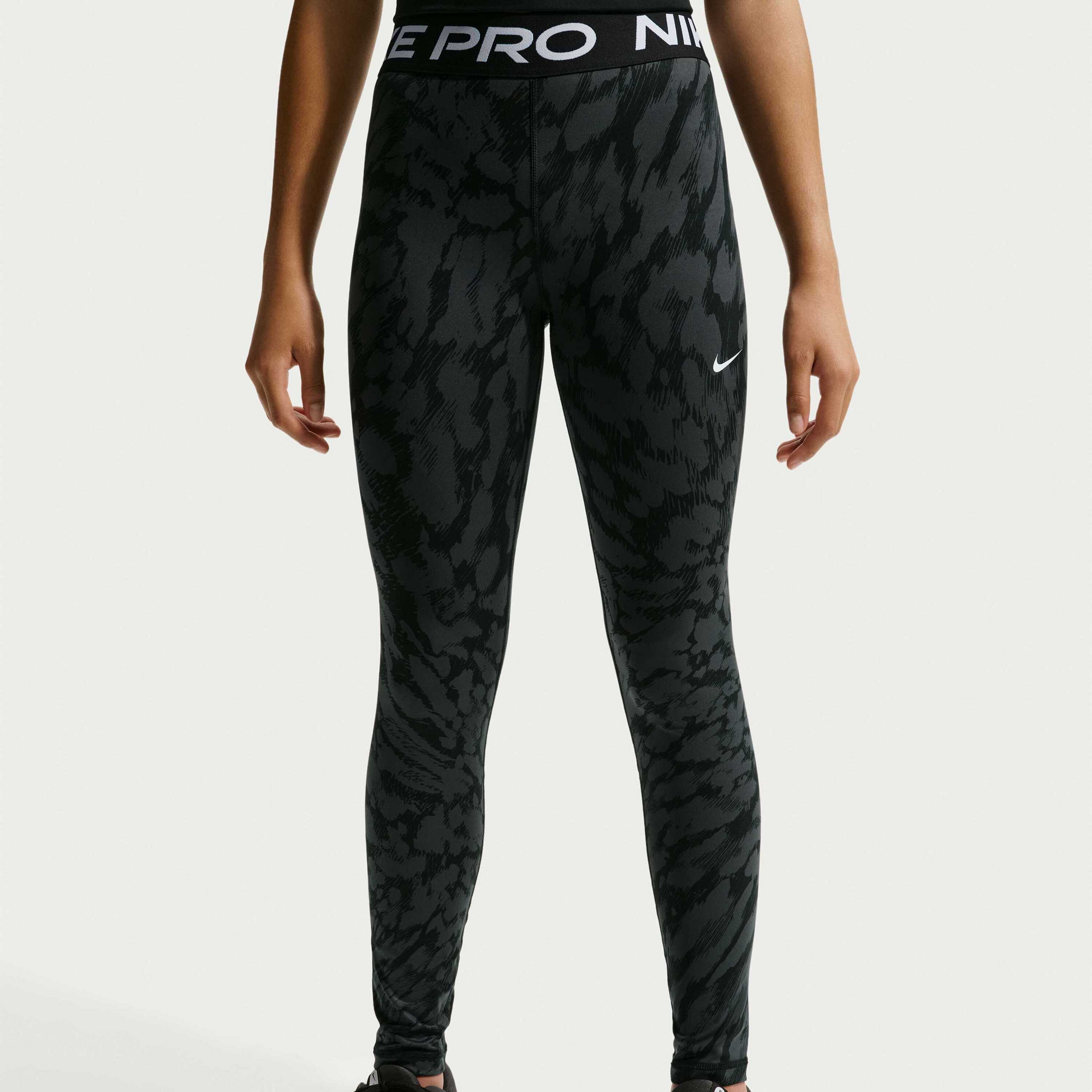 NIKE, Older Kids' (girls') Leggings Pro