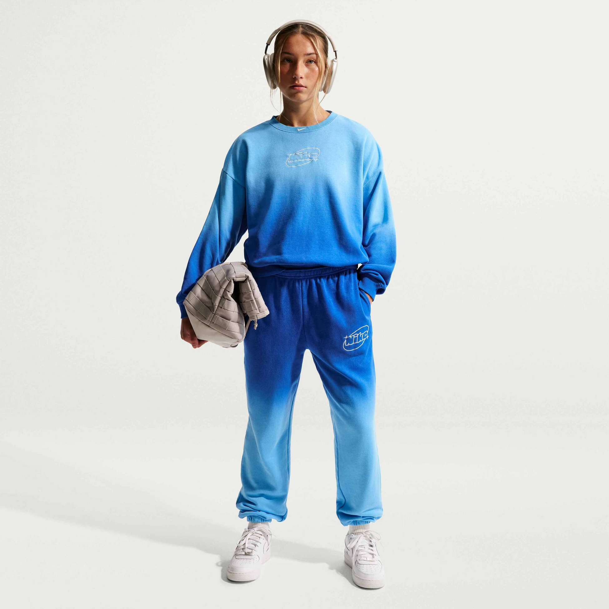 NIKE, Older Kids' (girls') Loose-trousers Sportswear Studio Fleece