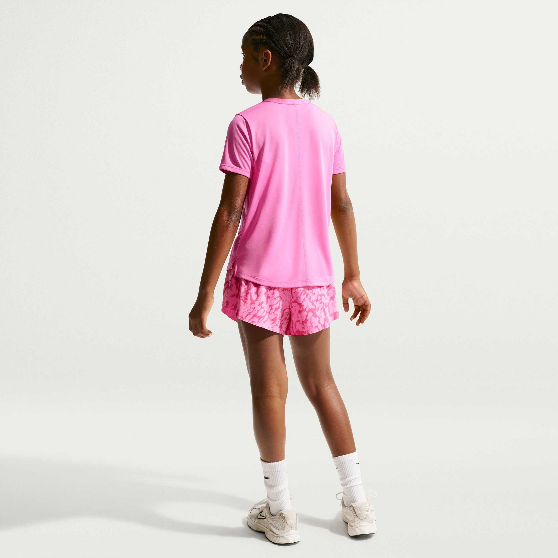 NIKE, Older Kids' (girls') Top Pro