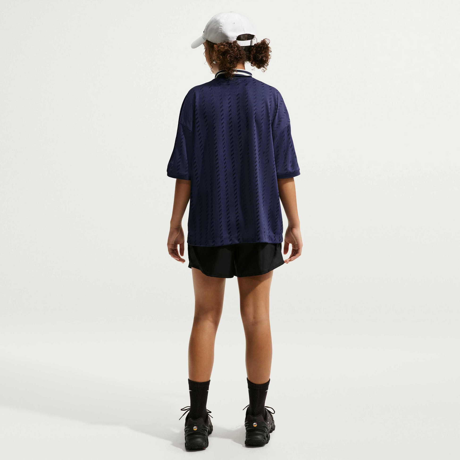 NIKE, Older Kids' (girls') Woven Shorts Sportswear