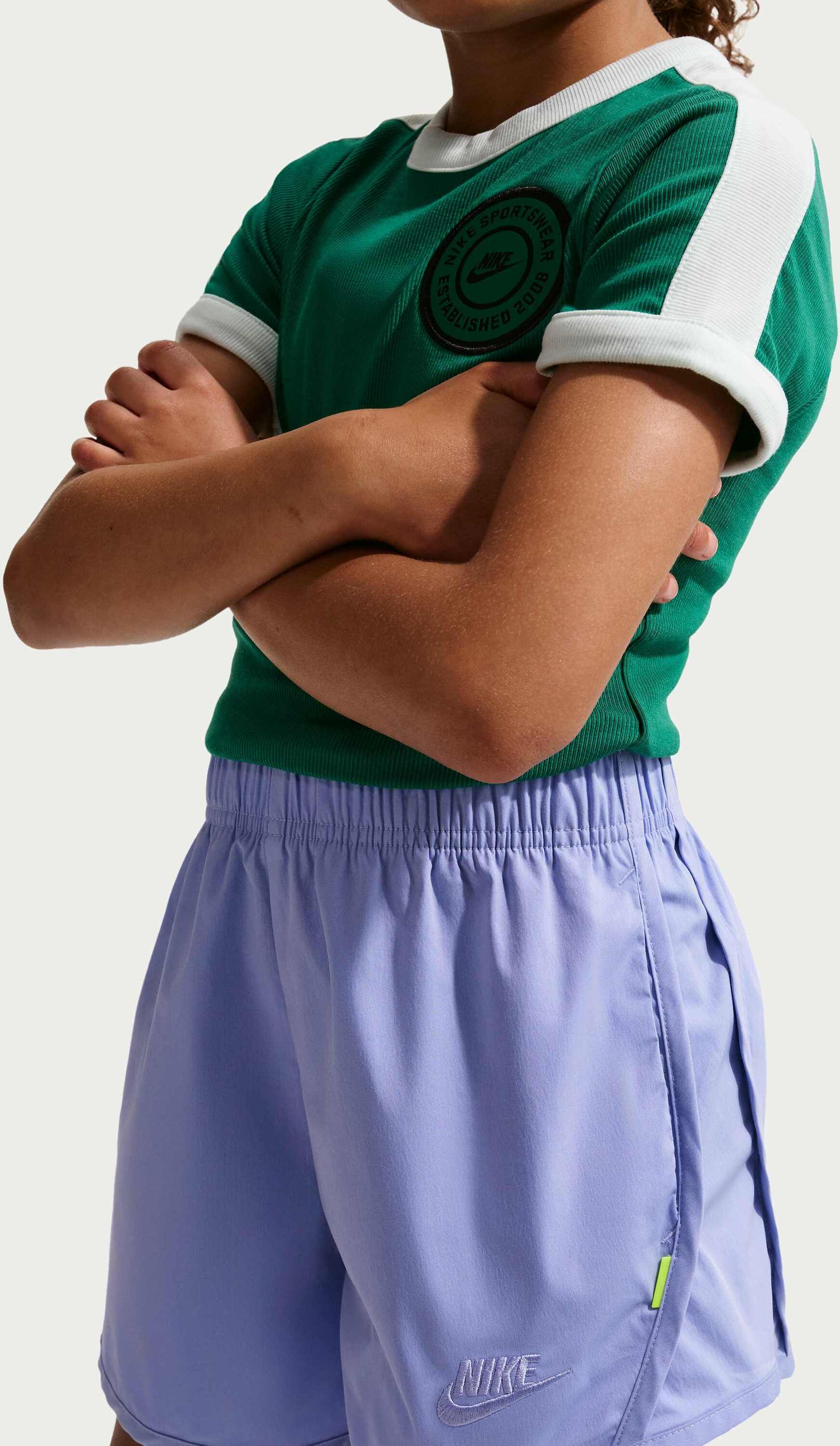 NIKE, Older Kids' (girls') Woven Shorts Sportswear