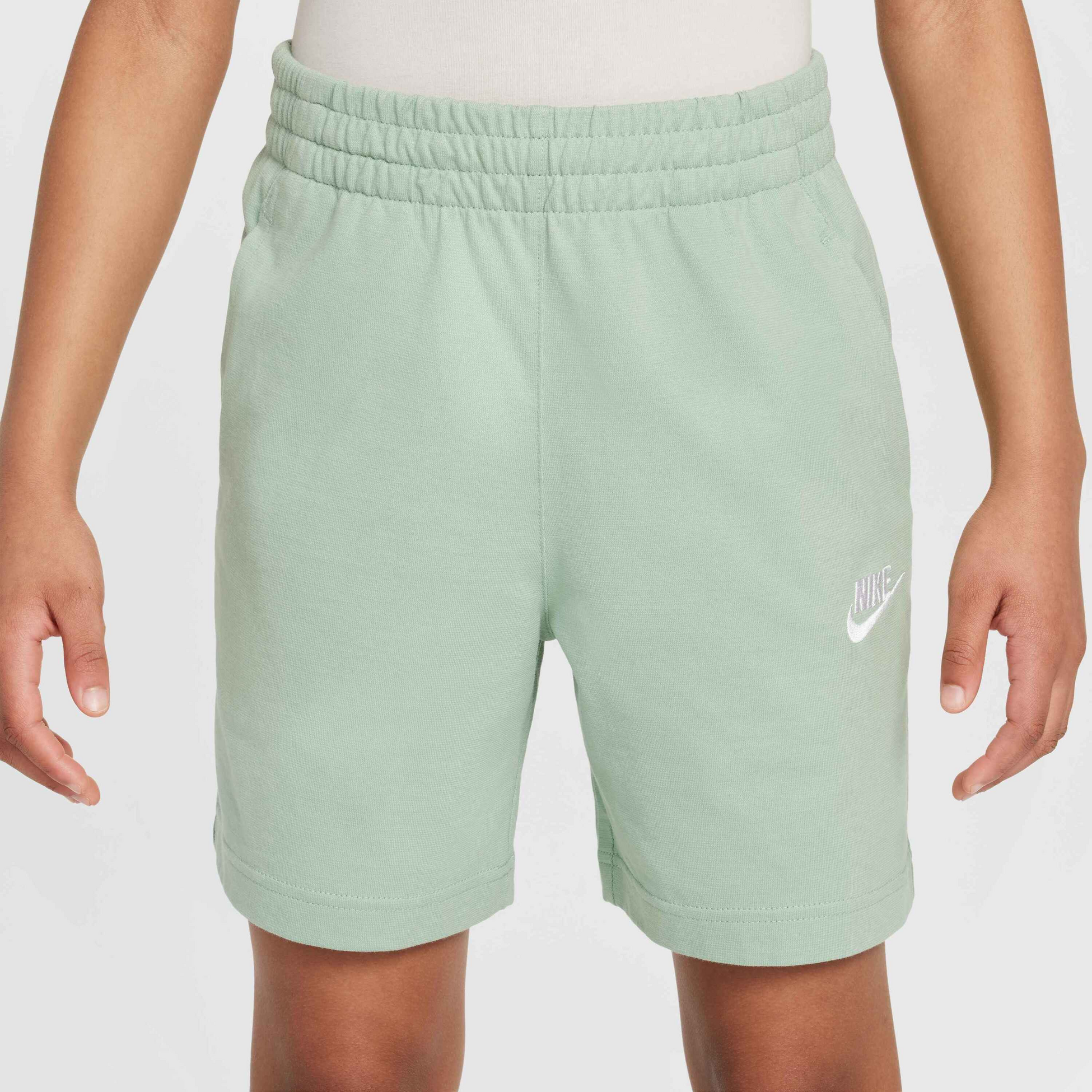 NIKE, Older Kids' 15cm (approx.) Knit Shorts Sportswear Club