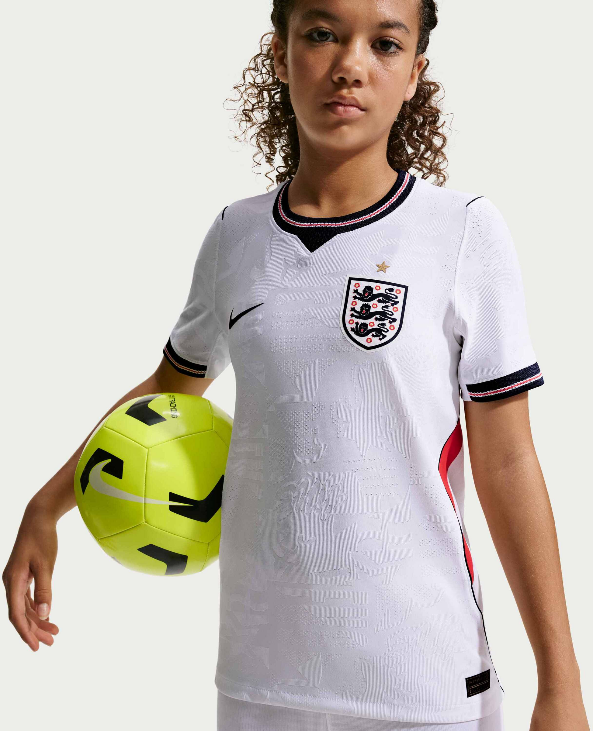 NIKE, Older Kids' Aero-fit Football Shirt England National Team 2026 Match Home
