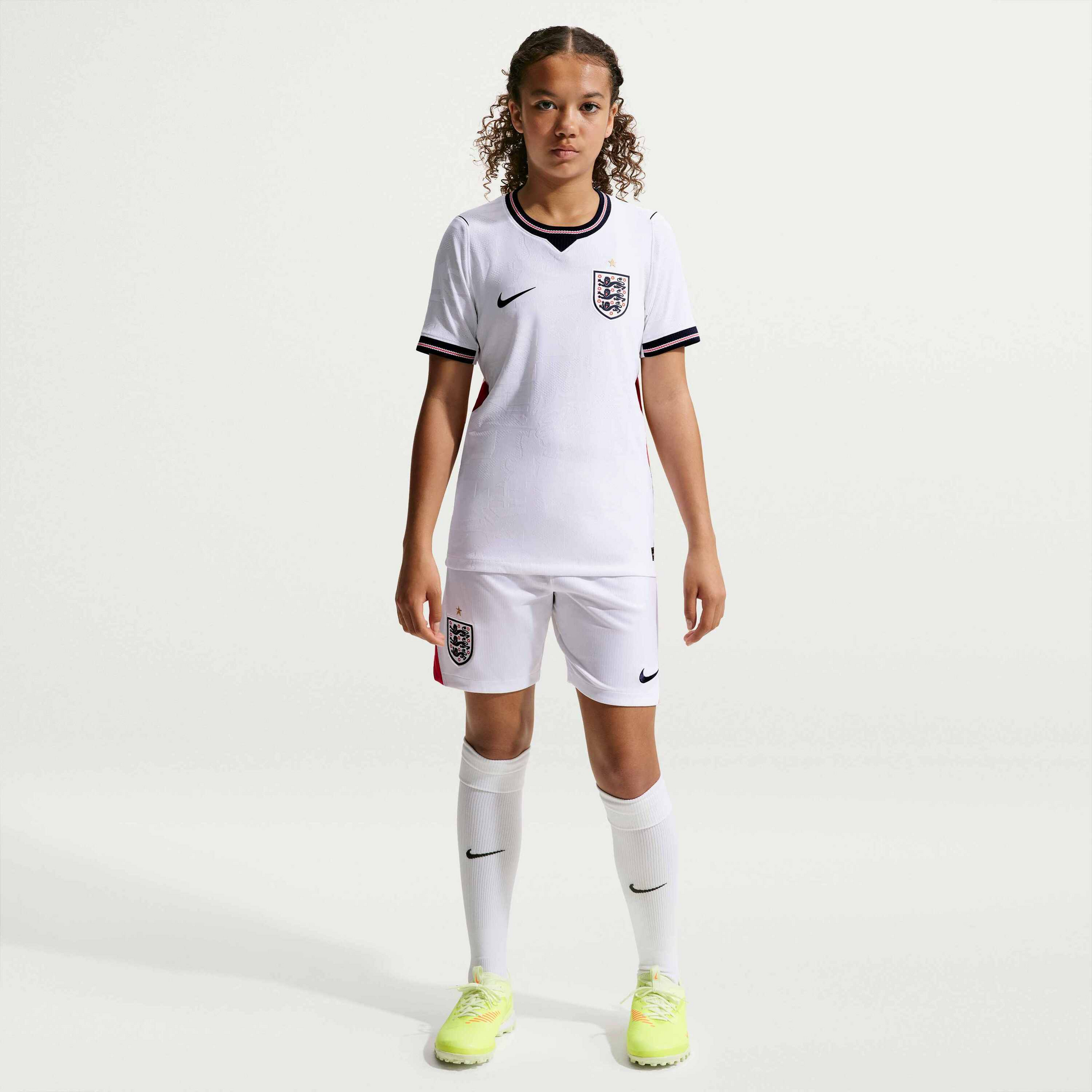 NIKE, Older Kids' Aero-fit Football Shirt England National Team 2026 Match Home