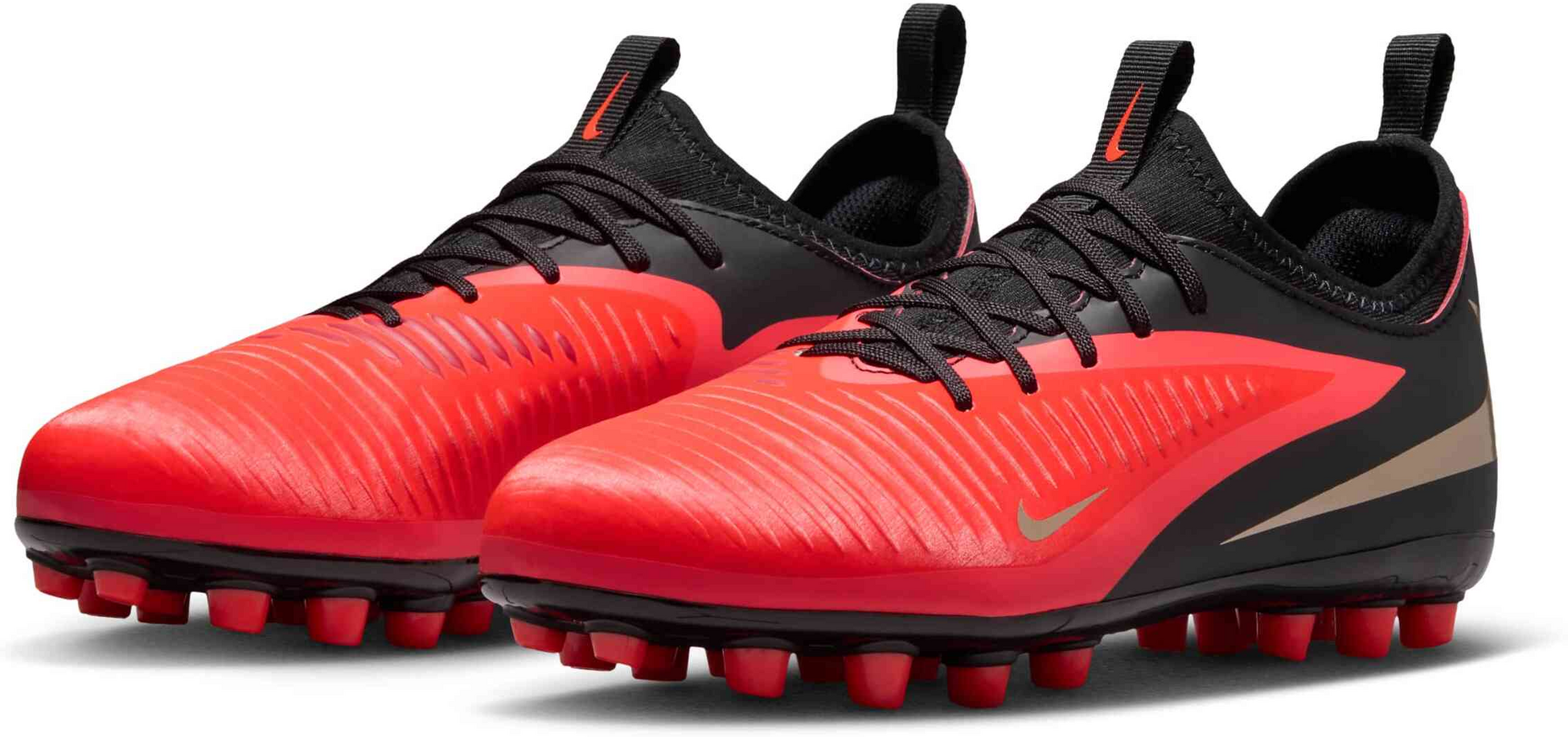 NIKE, Older Kids' Artificial-grass Football Boot Jr. Phantom 6 Low Academy