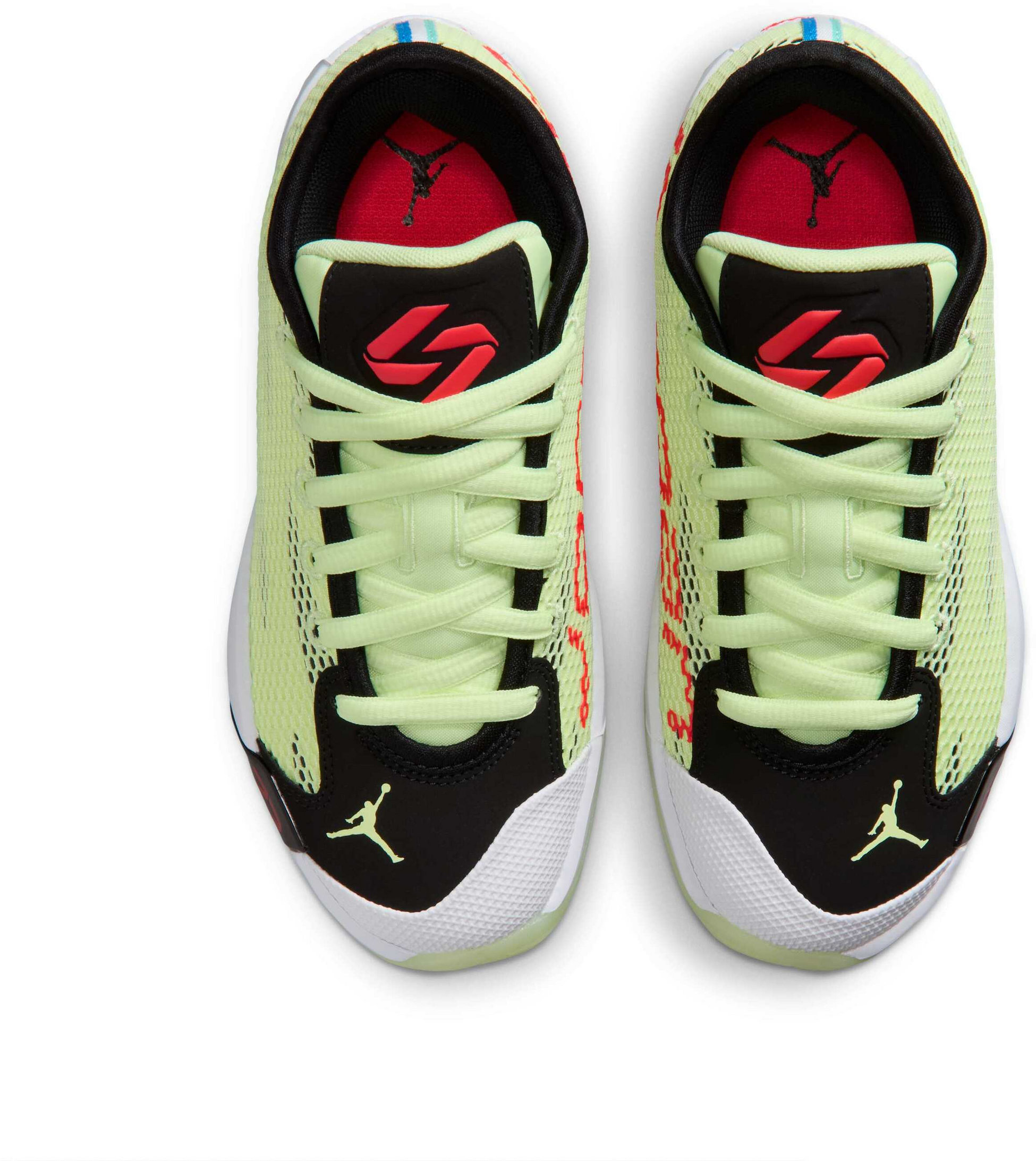 JORDAN, Older Kids' Basketball Shoes Luka 77 'chicago'