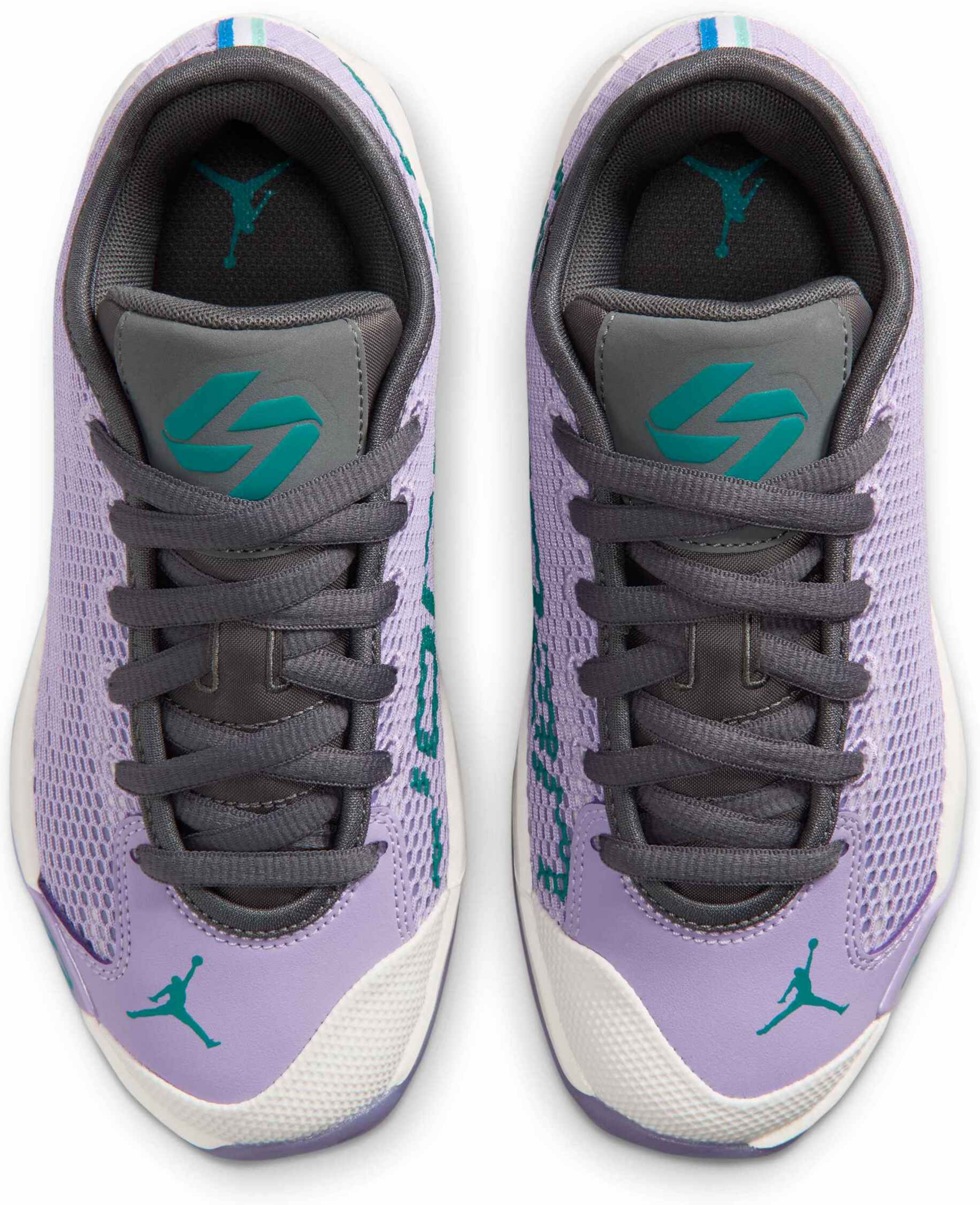 JORDAN, Older Kids' Basketball Shoes Luka 77 'chili Red'