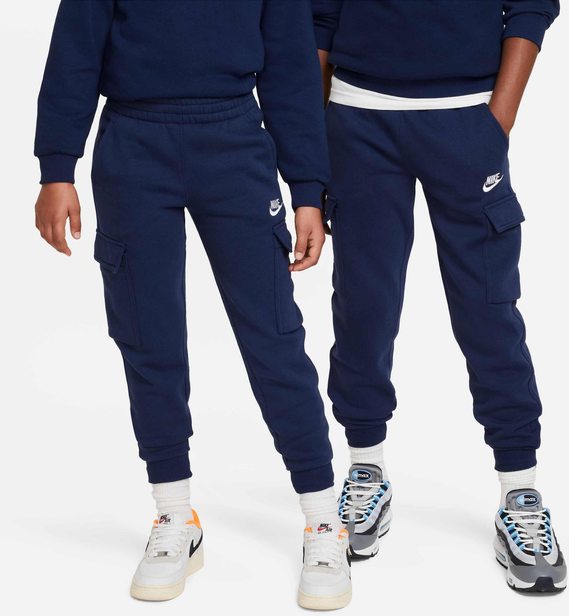 NIKE, Older Kids' Cargo Trousers Sportswear Club Fleece