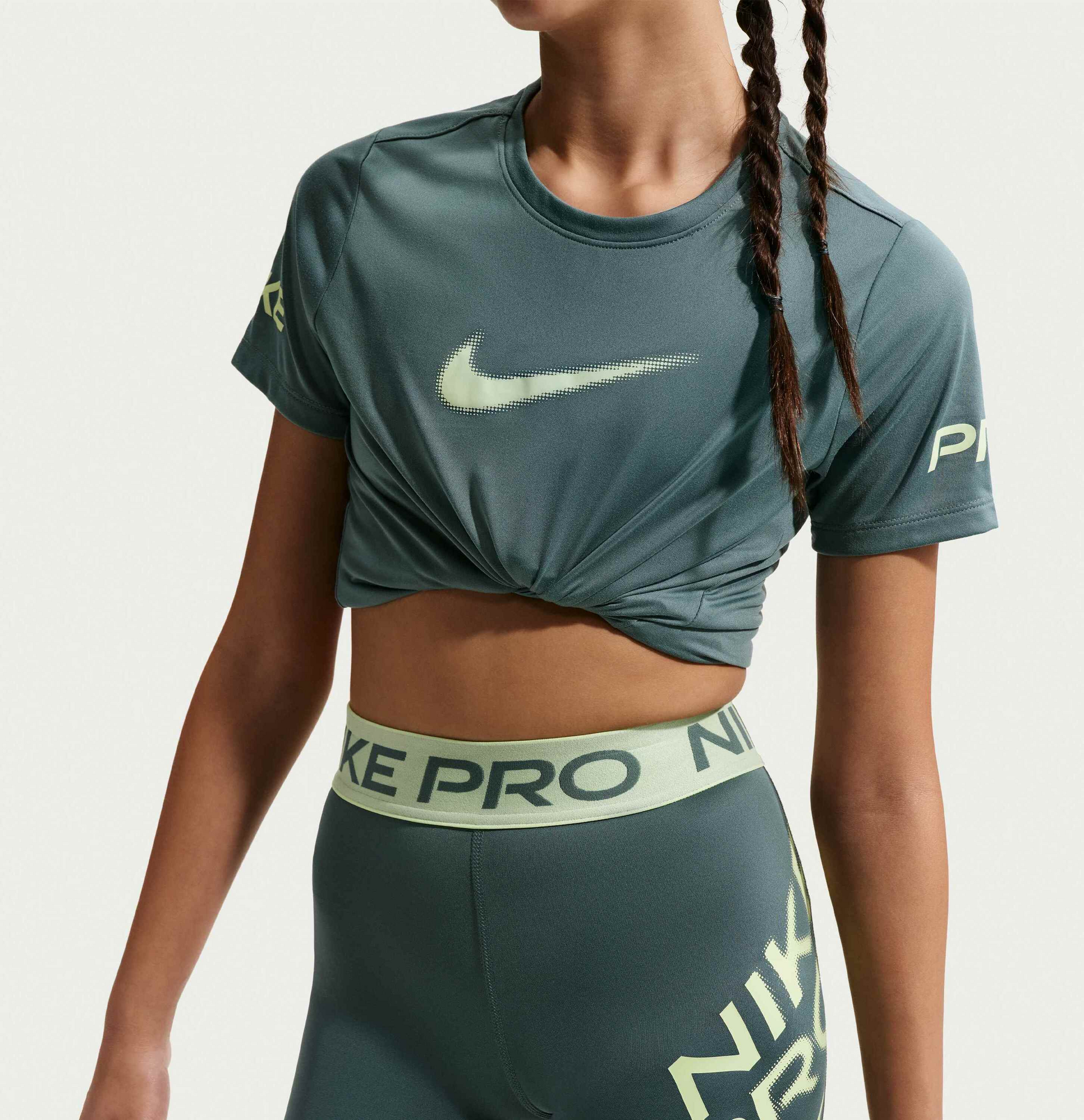 NIKE, Older Kids' Dri-fit 7.5cm (approx.) Shorts Pro