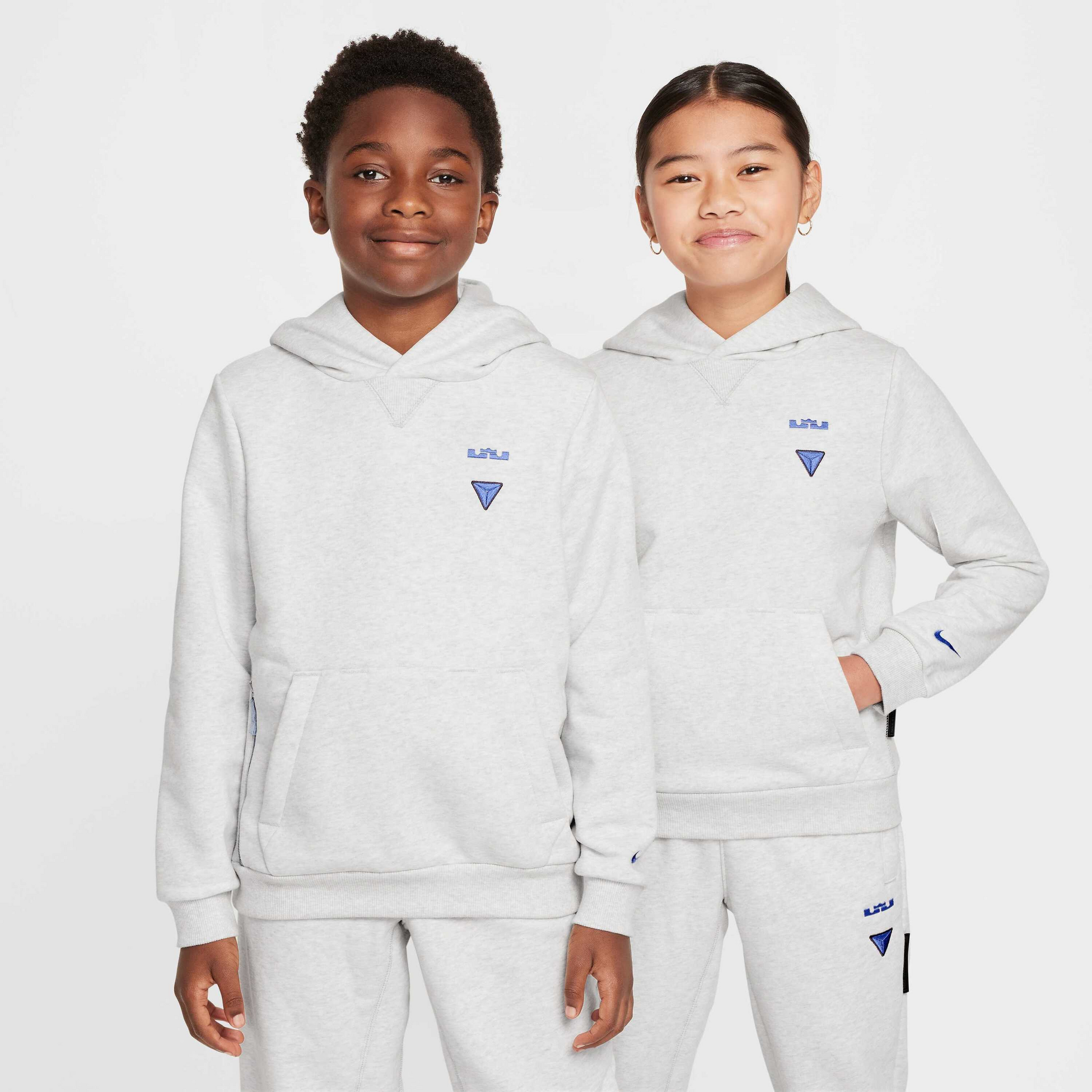 NIKE, Older Kids' Dri-fit Basketball Hoodie Lebron Standard Issue