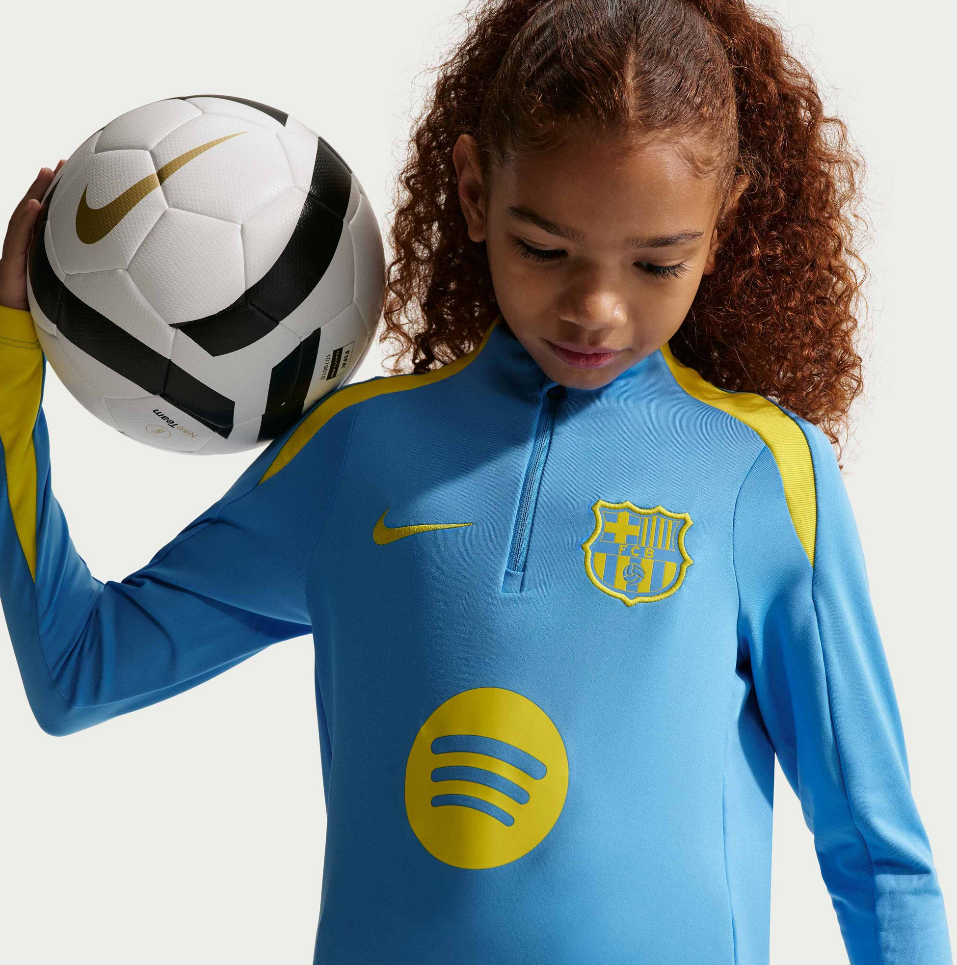 NIKE, Older Kids' Dri-fit Football Knit Drill Top F.c. Barcelona Strike Fourth