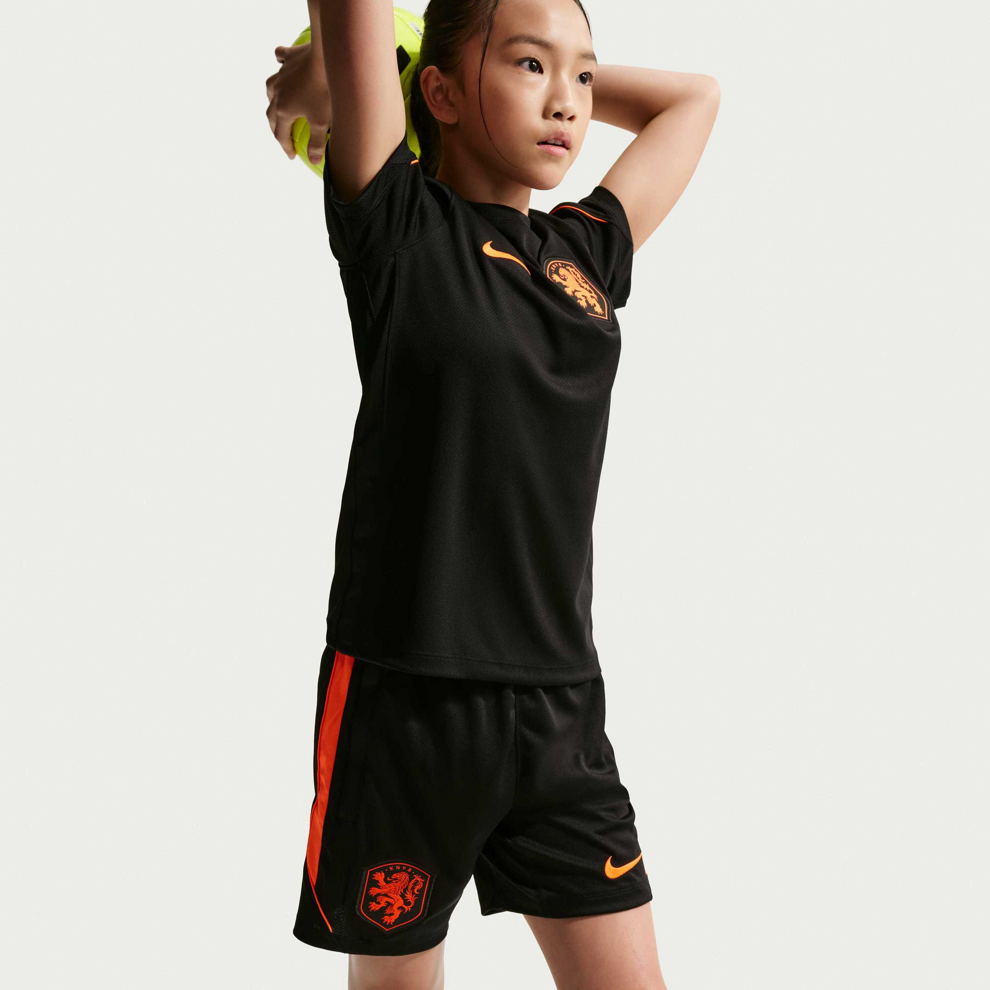 NIKE, Older Kids' Dri-fit Football Knit Shorts Netherlands Strike