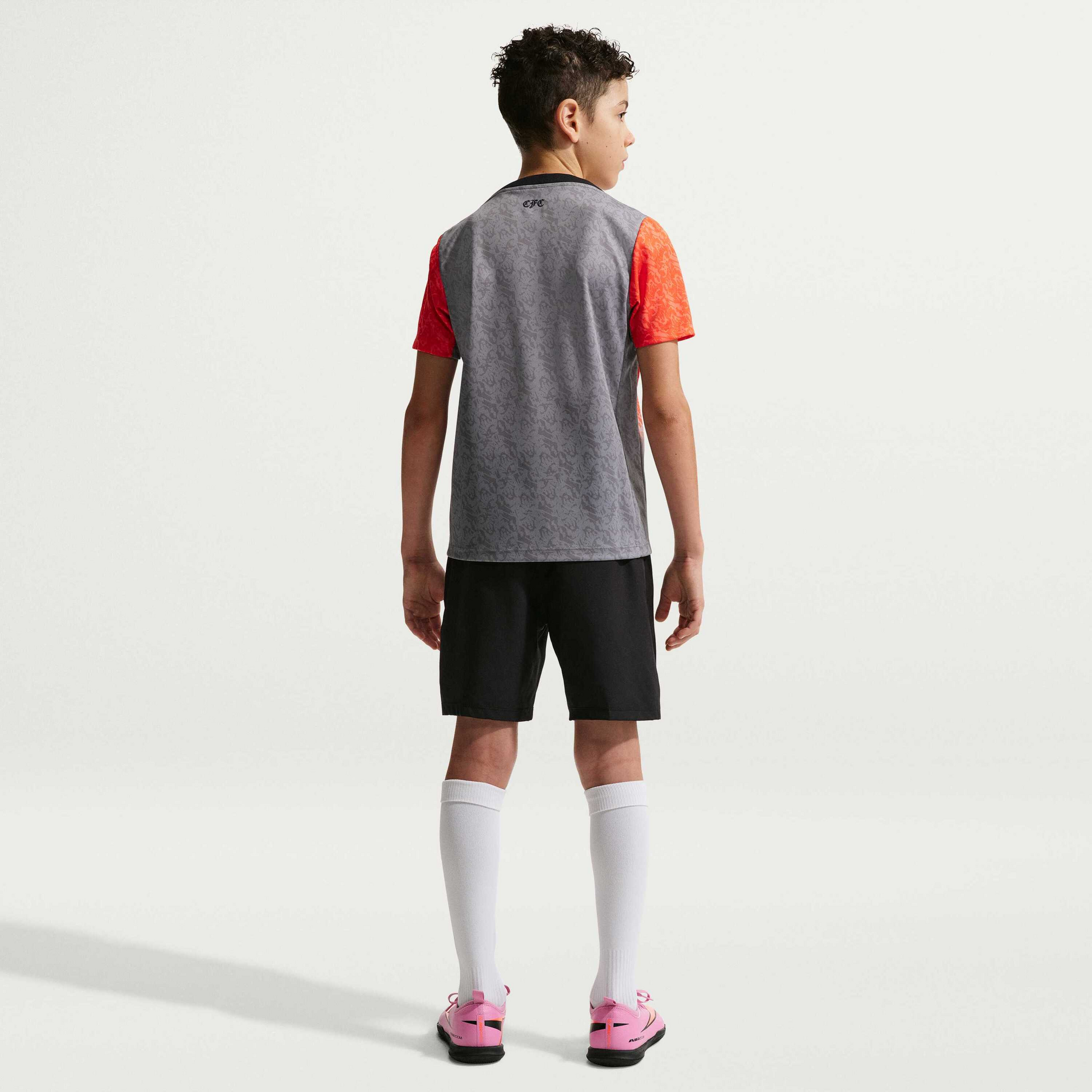 NIKE, Older Kids' Dri-fit Football Pre-match Short-sleeve Top Chelsea F.c. Academy Pro Se