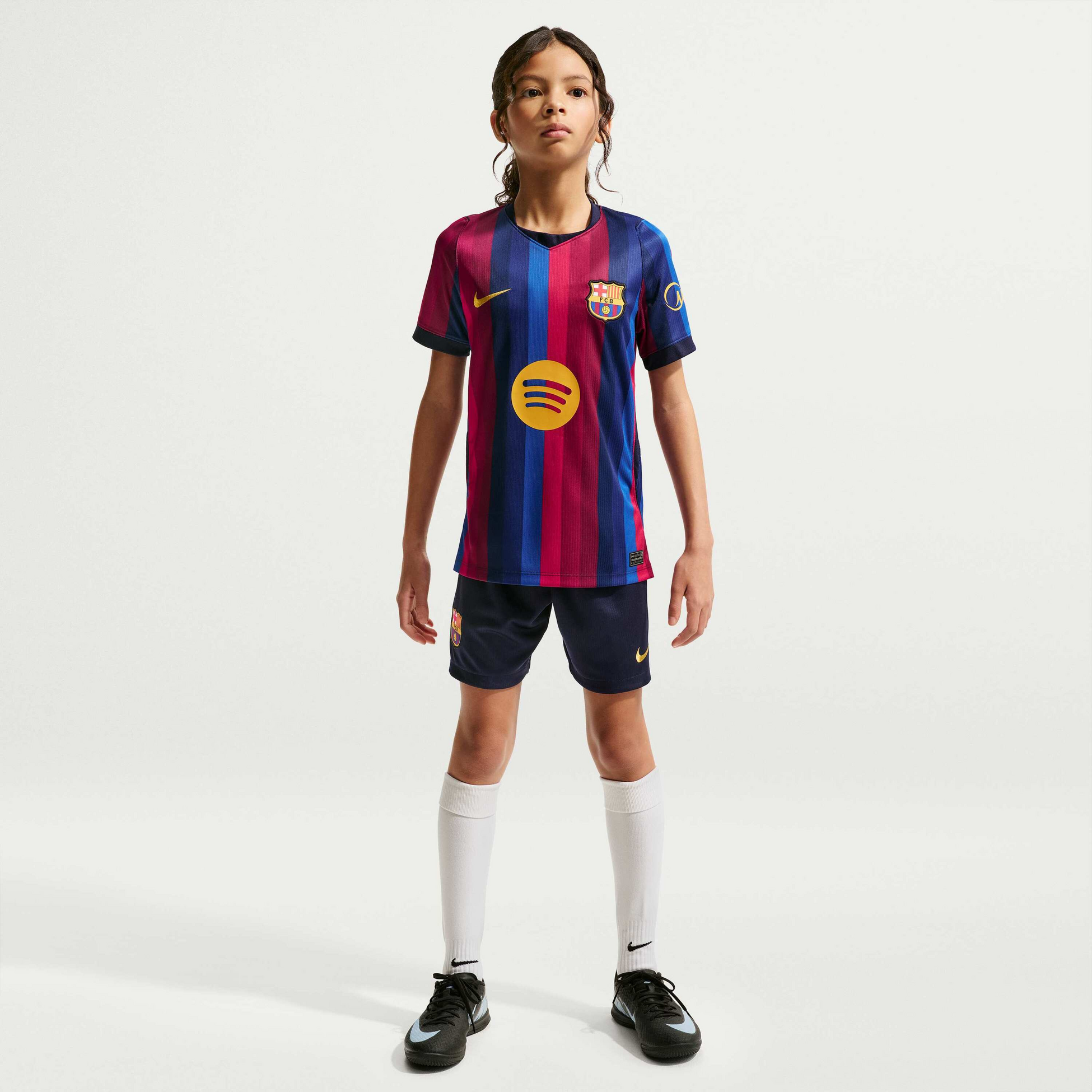 NIKE, Older Kids' Dri-fit Football Replica Shirt F.c. Barcelona 2026/27 Stadium Home