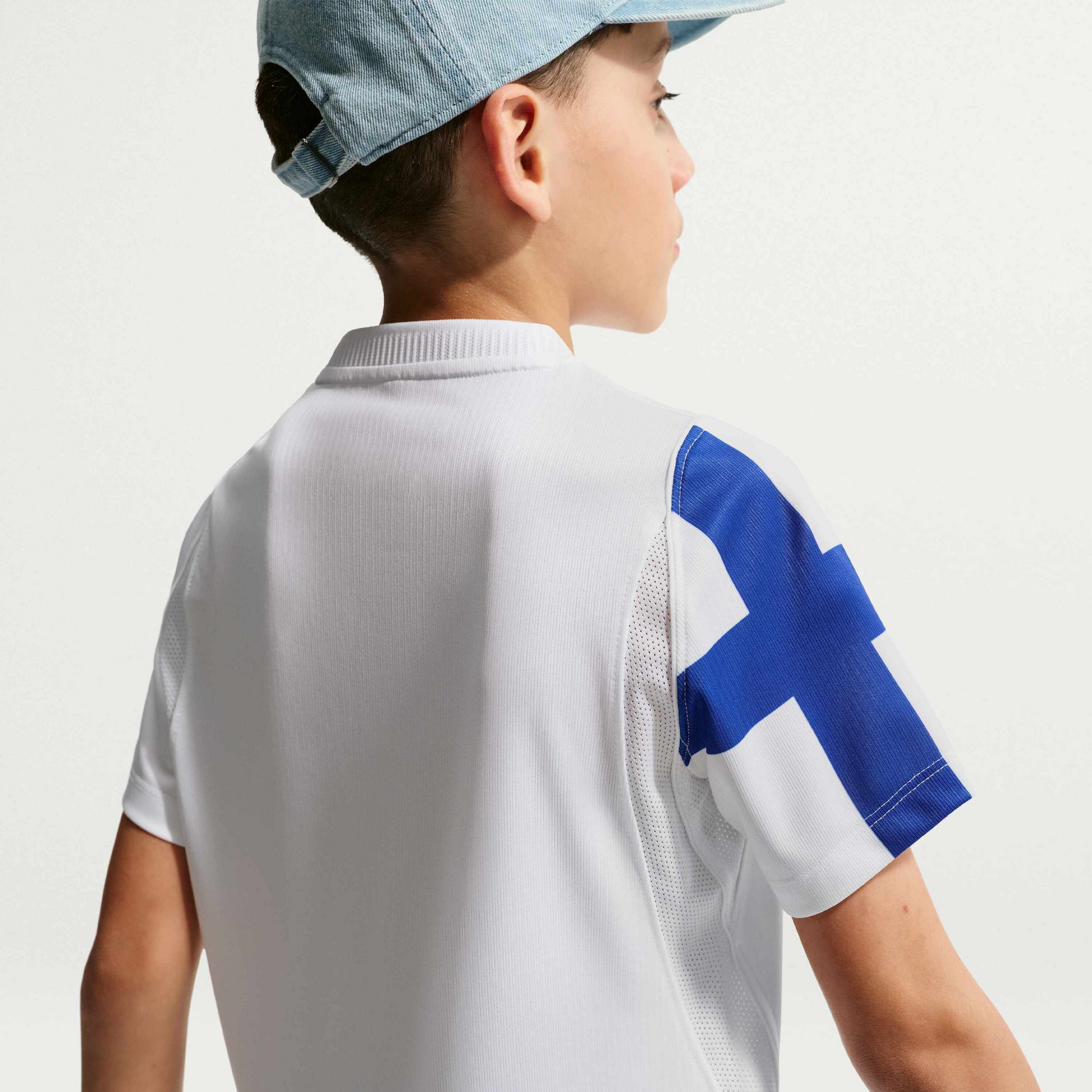 NIKE, Older Kids' Dri-fit Football Replica Shirt Finland 2026 Stadium Away