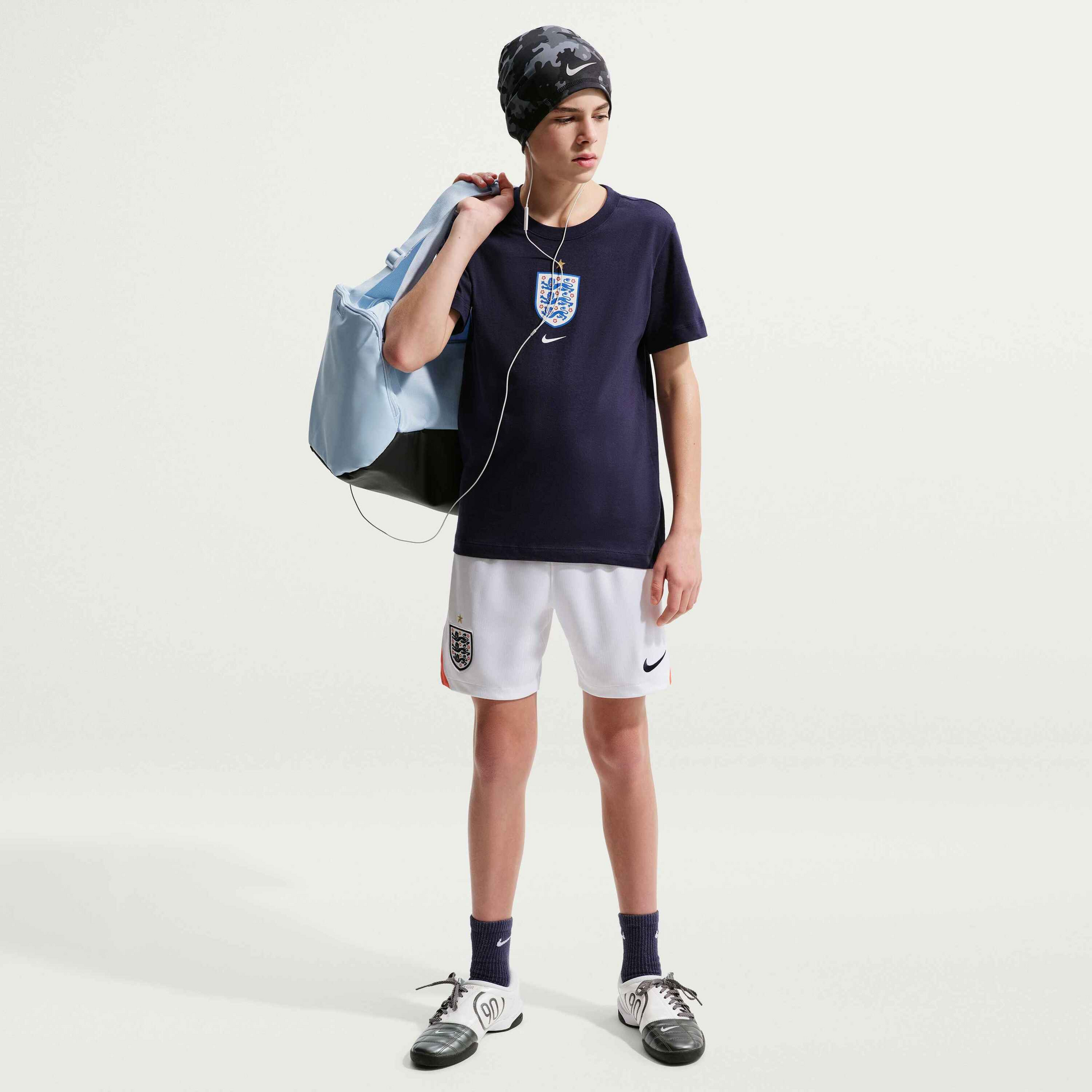 NIKE, Older Kids' Dri-fit Football Replica Shorts England 2026 Stadium Home